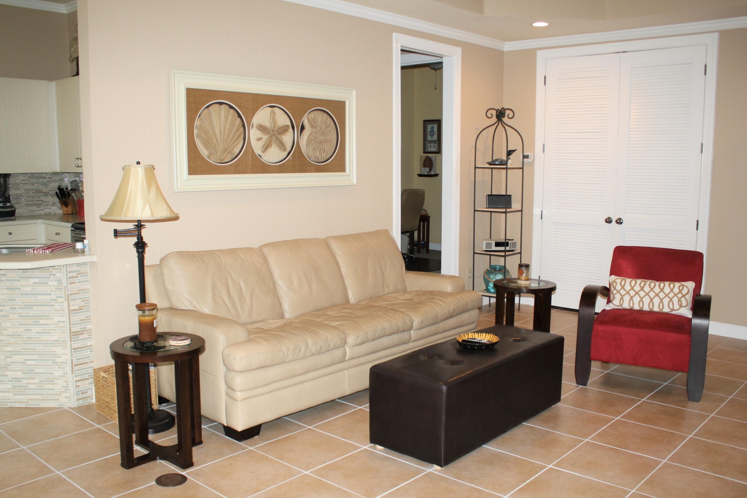 CRYSTAL COVE - Residential