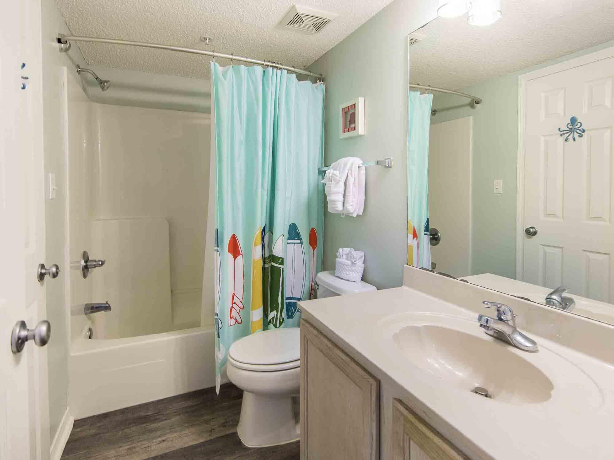 SUNSET COTTAGES CONDO - Residential