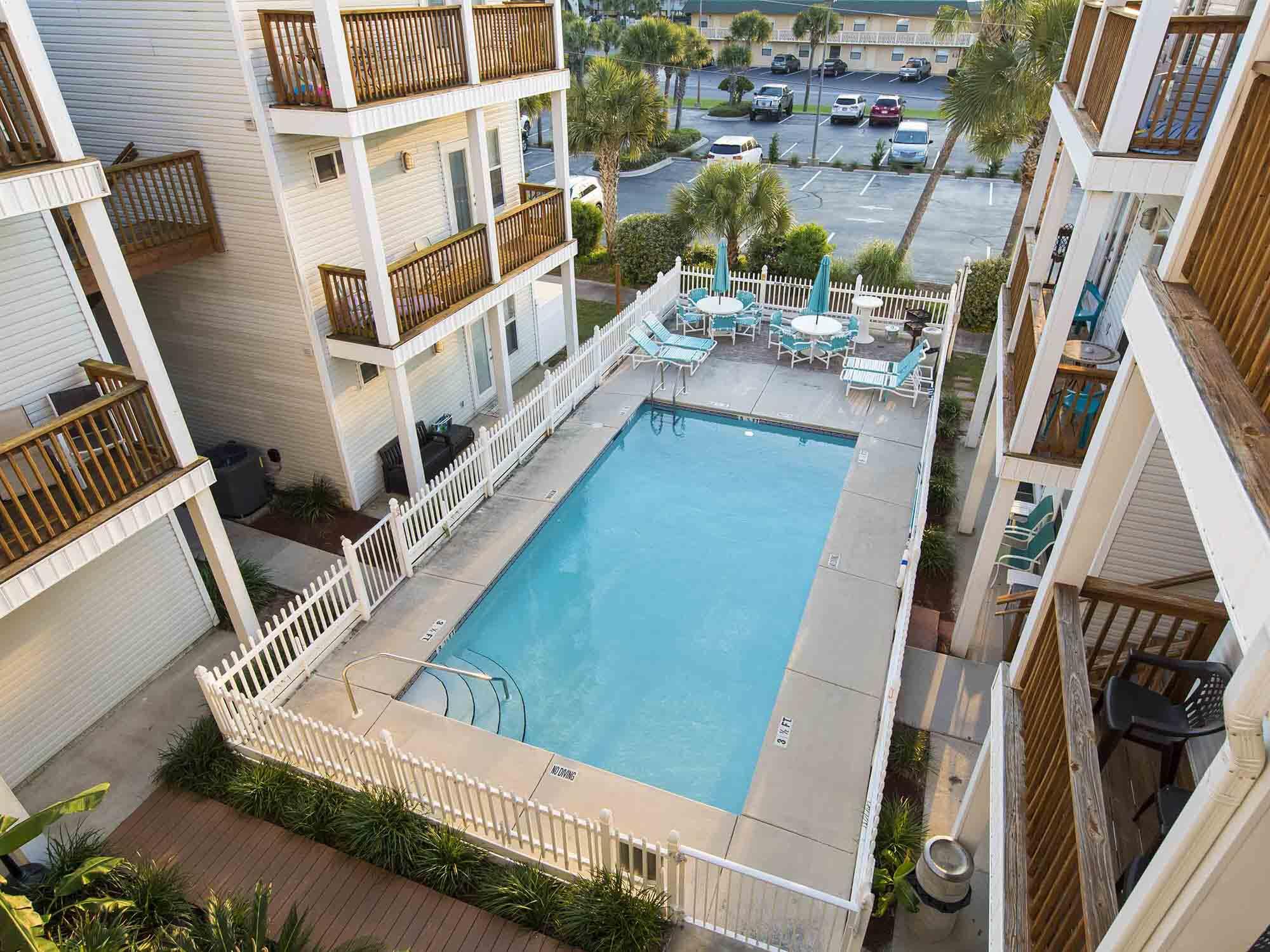 SUNSET COTTAGES CONDO - Residential