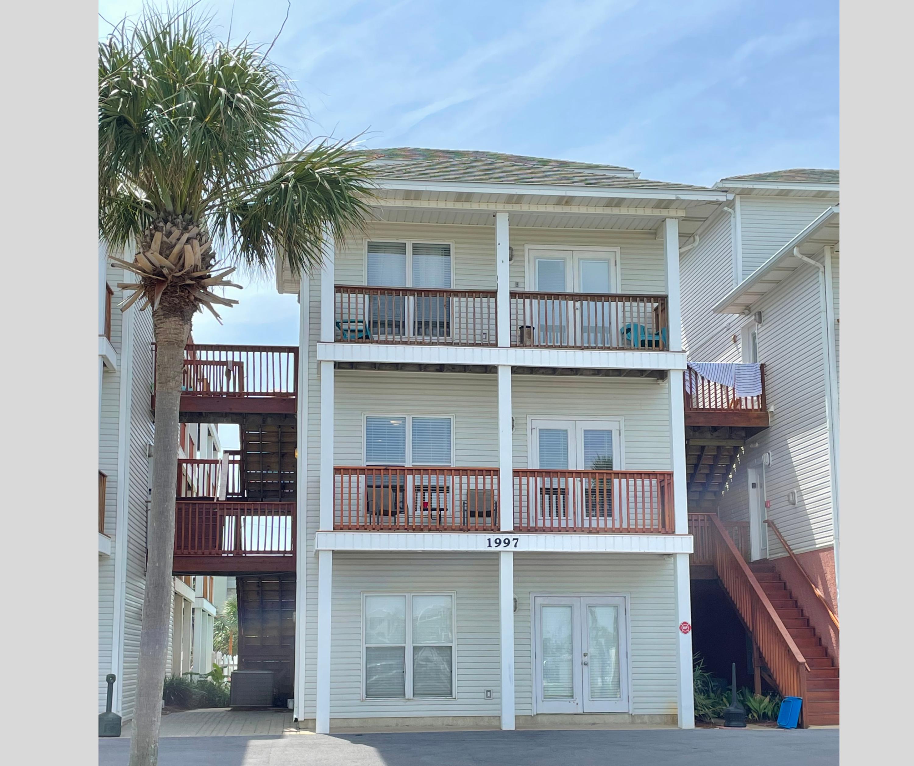 SUNSET COTTAGES CONDO - Residential