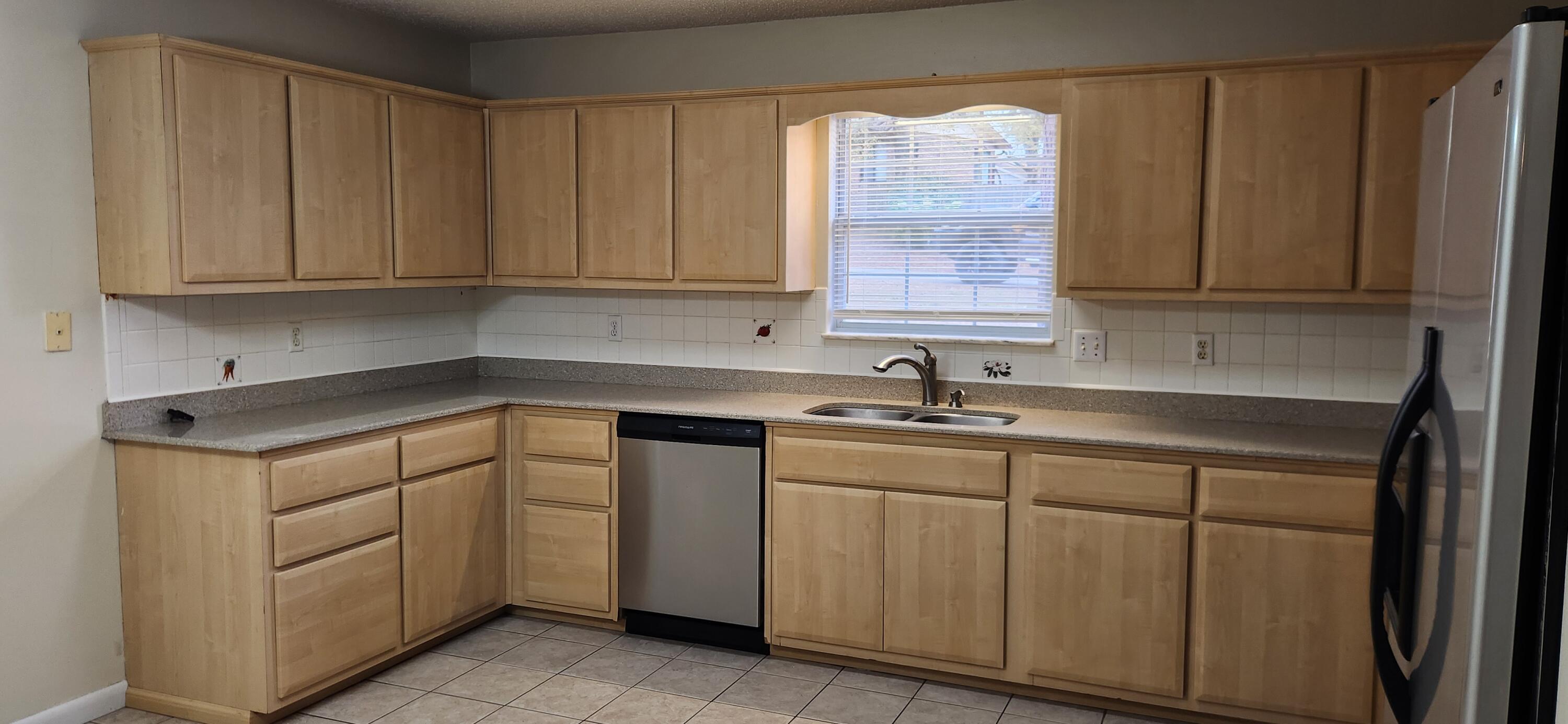 COUNTRYVIEW ESTATES - Residential