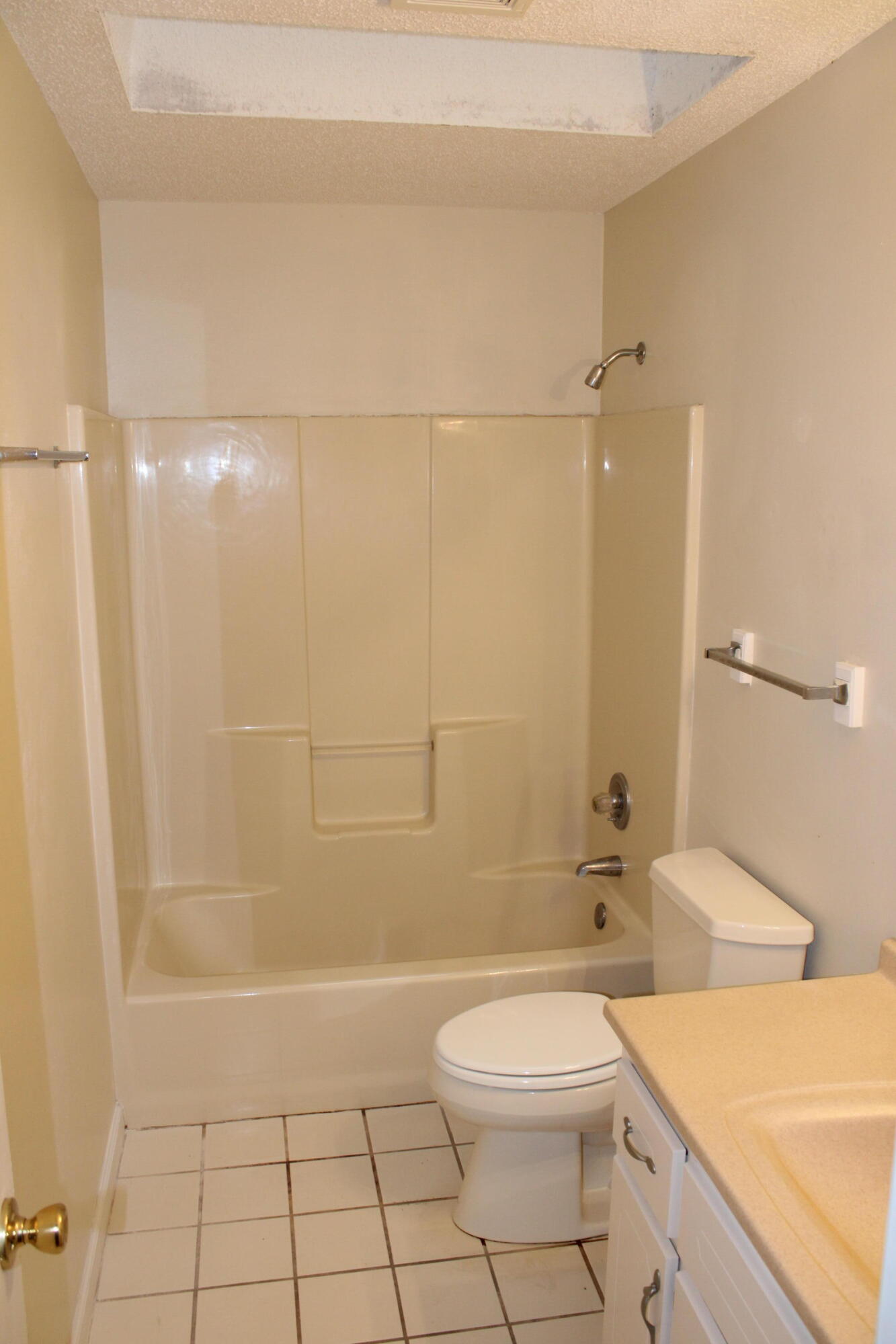 COUNTRYVIEW ESTATES - Residential