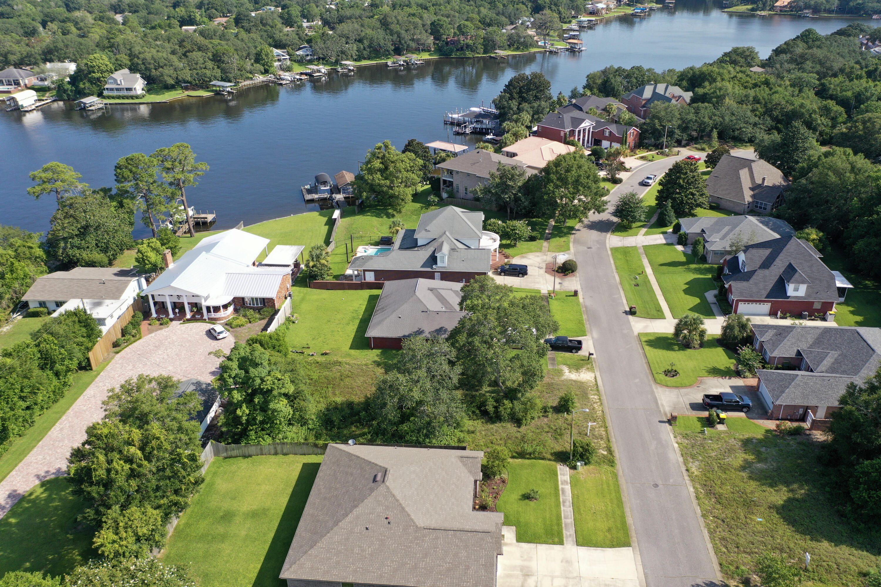 CINCO RIDGE ESTATES - Land