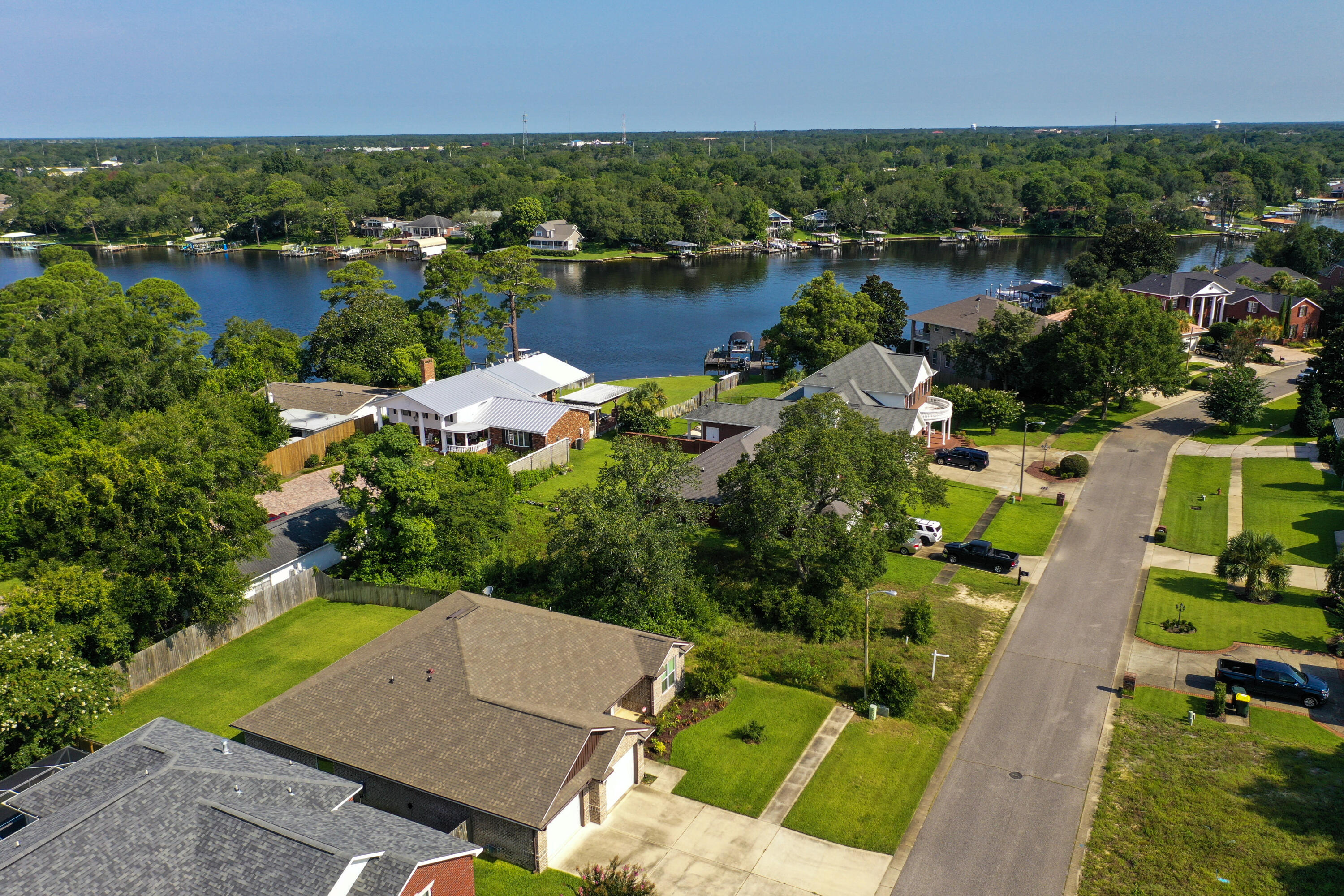 CINCO RIDGE ESTATES - Land