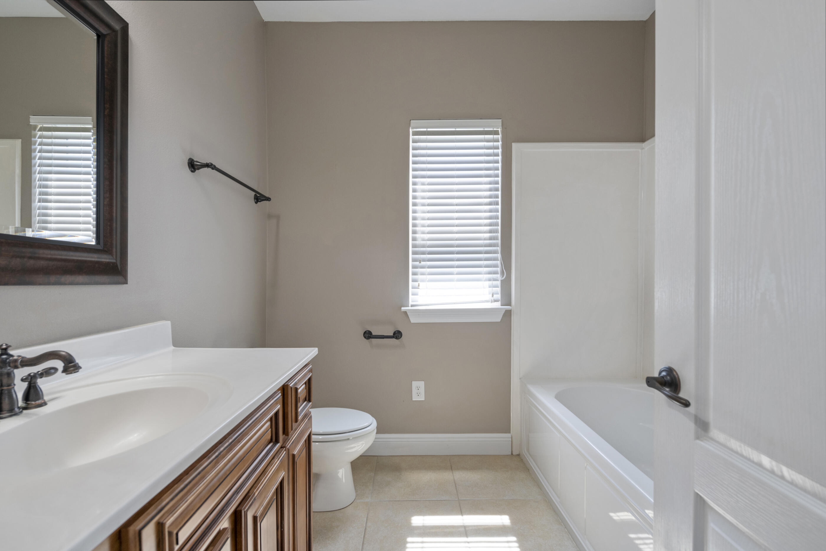 WESTGATE - Residential