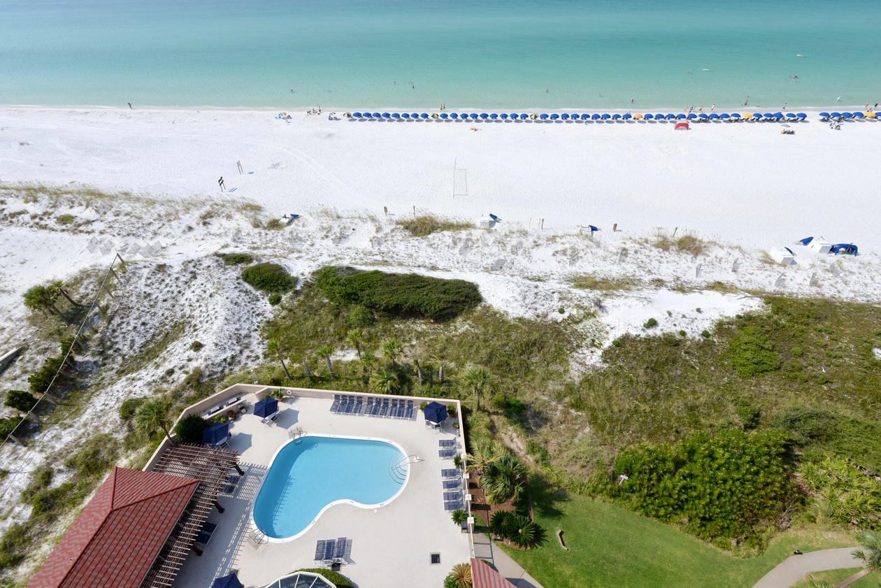 TOPS'L BEACH MANOR - Residential