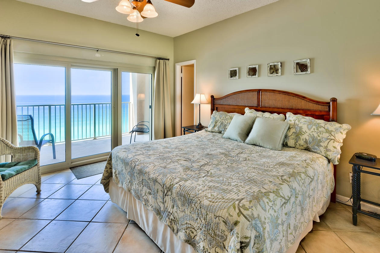 TOPS'L BEACH MANOR - Residential