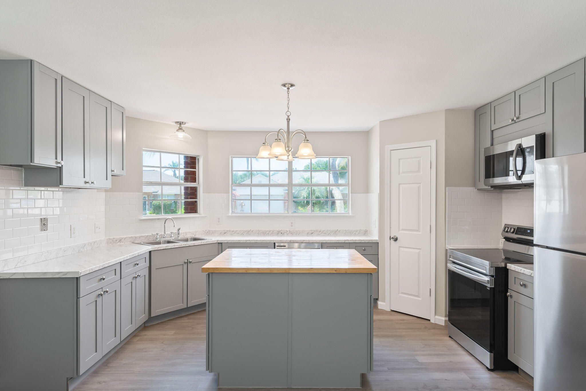 SANDY BEACH ESTATES - Residential