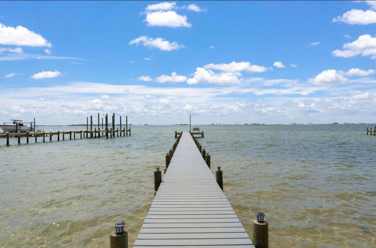 SANDY BEACH ESTATES - Residential