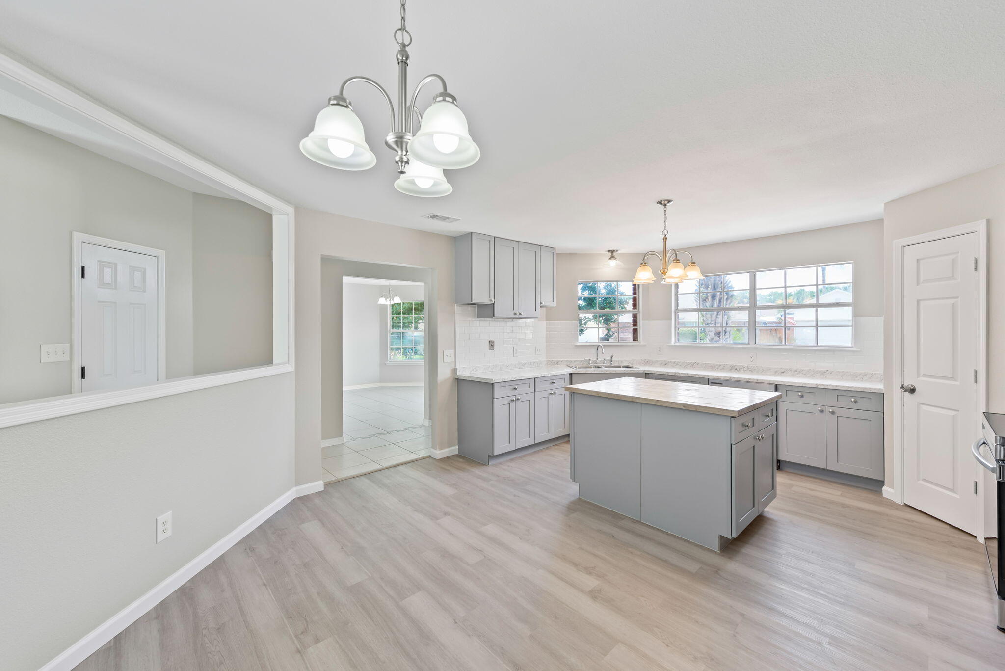 SANDY BEACH ESTATES - Residential