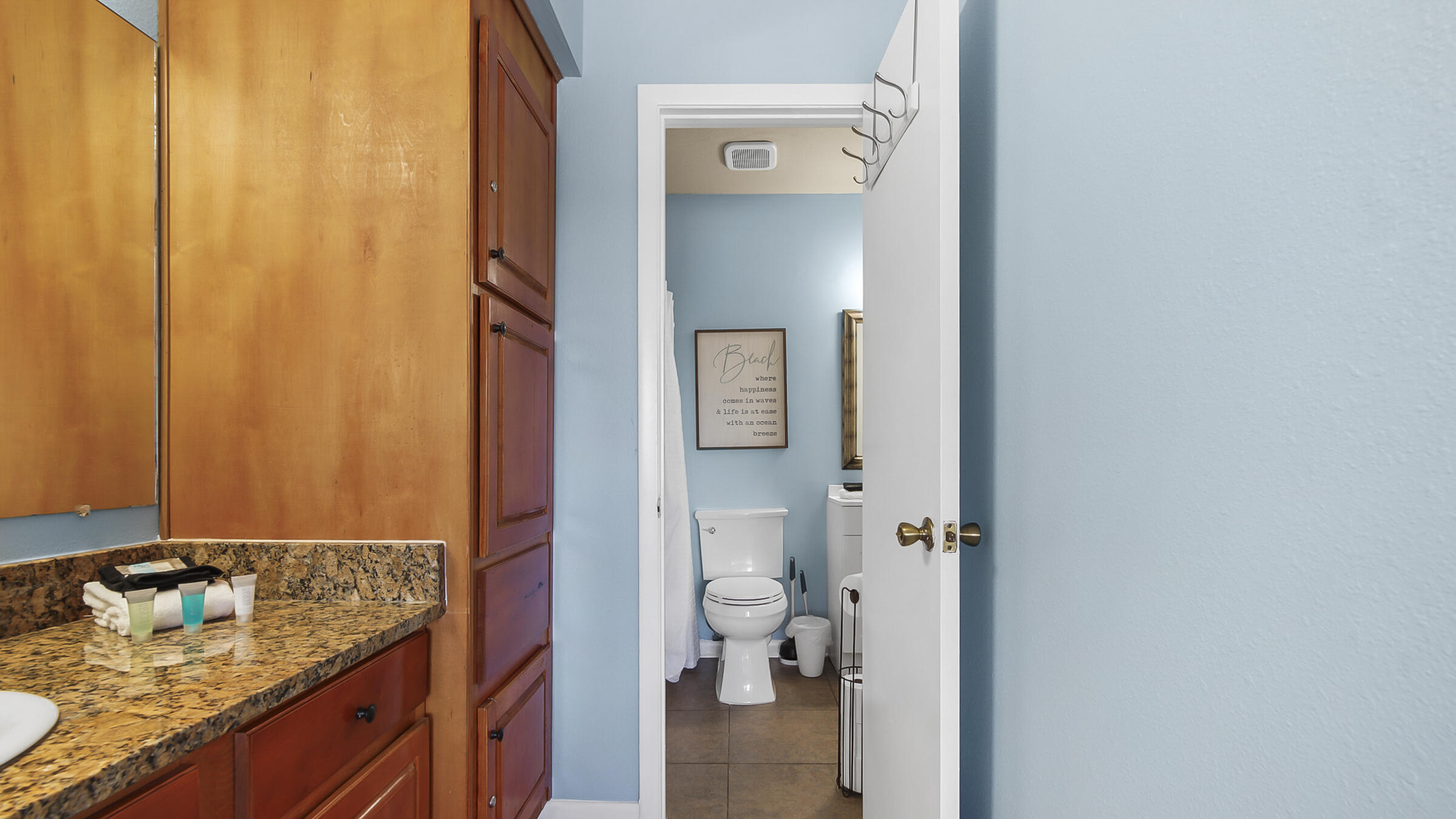 BEACHWALK CONDO - Residential Lease