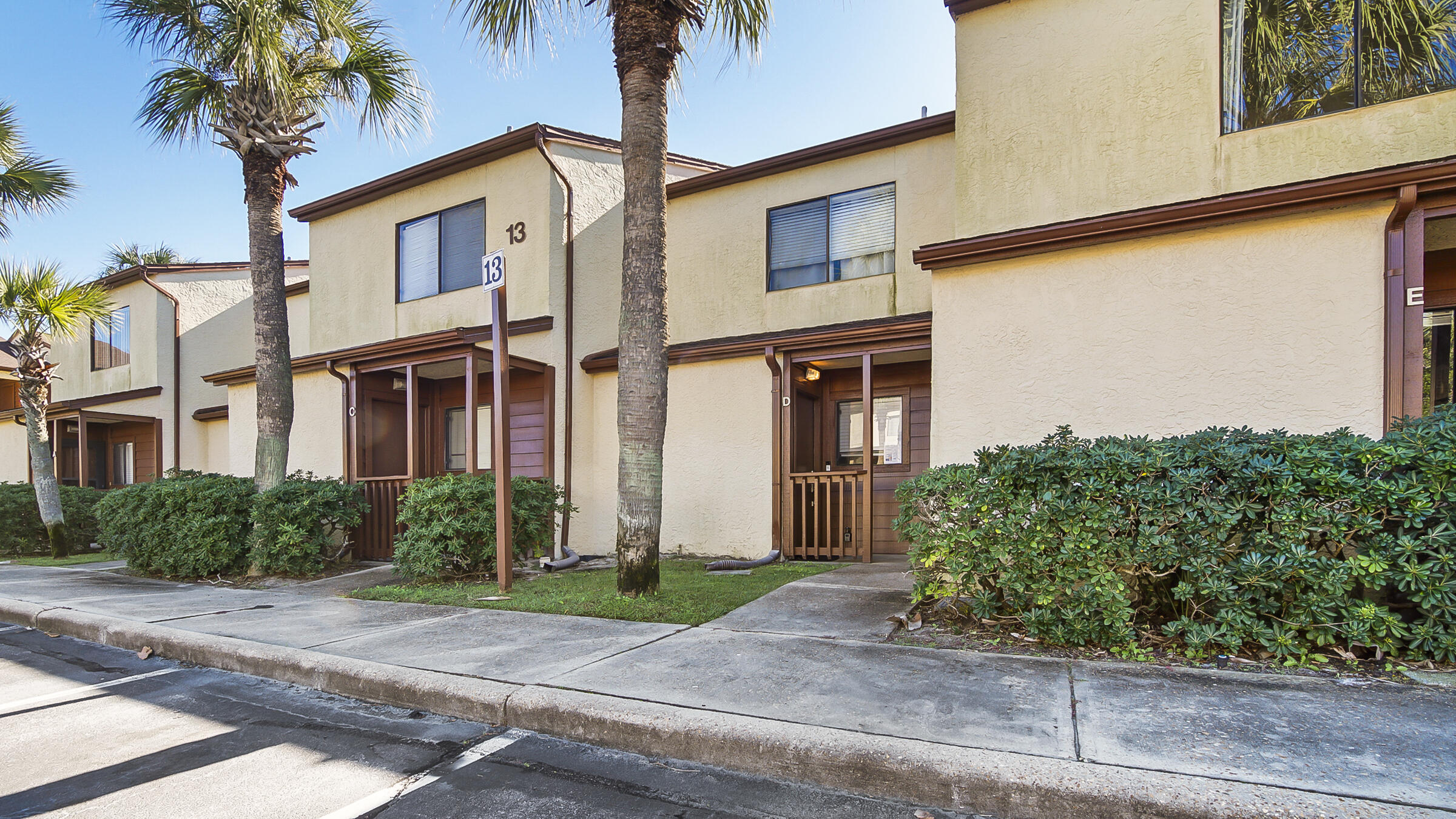 BEACHWALK CONDO - Residential Lease