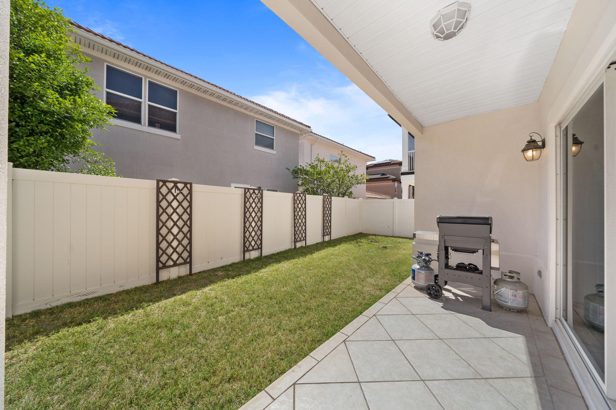 CALUSA BAY S/D - Residential