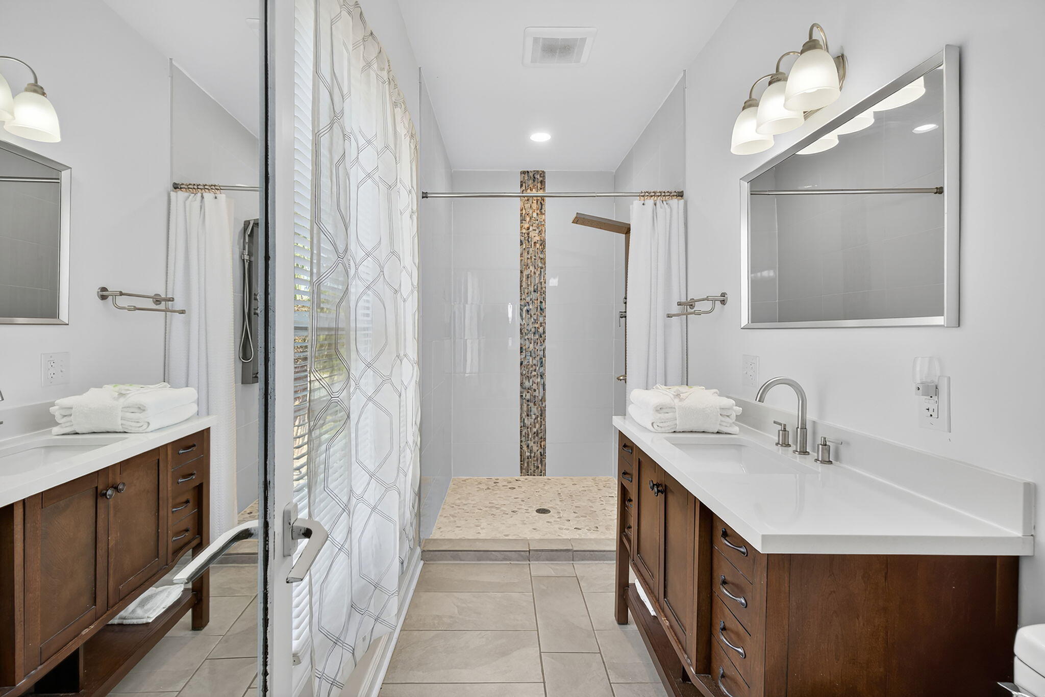 TREASURE ISLAND - Residential