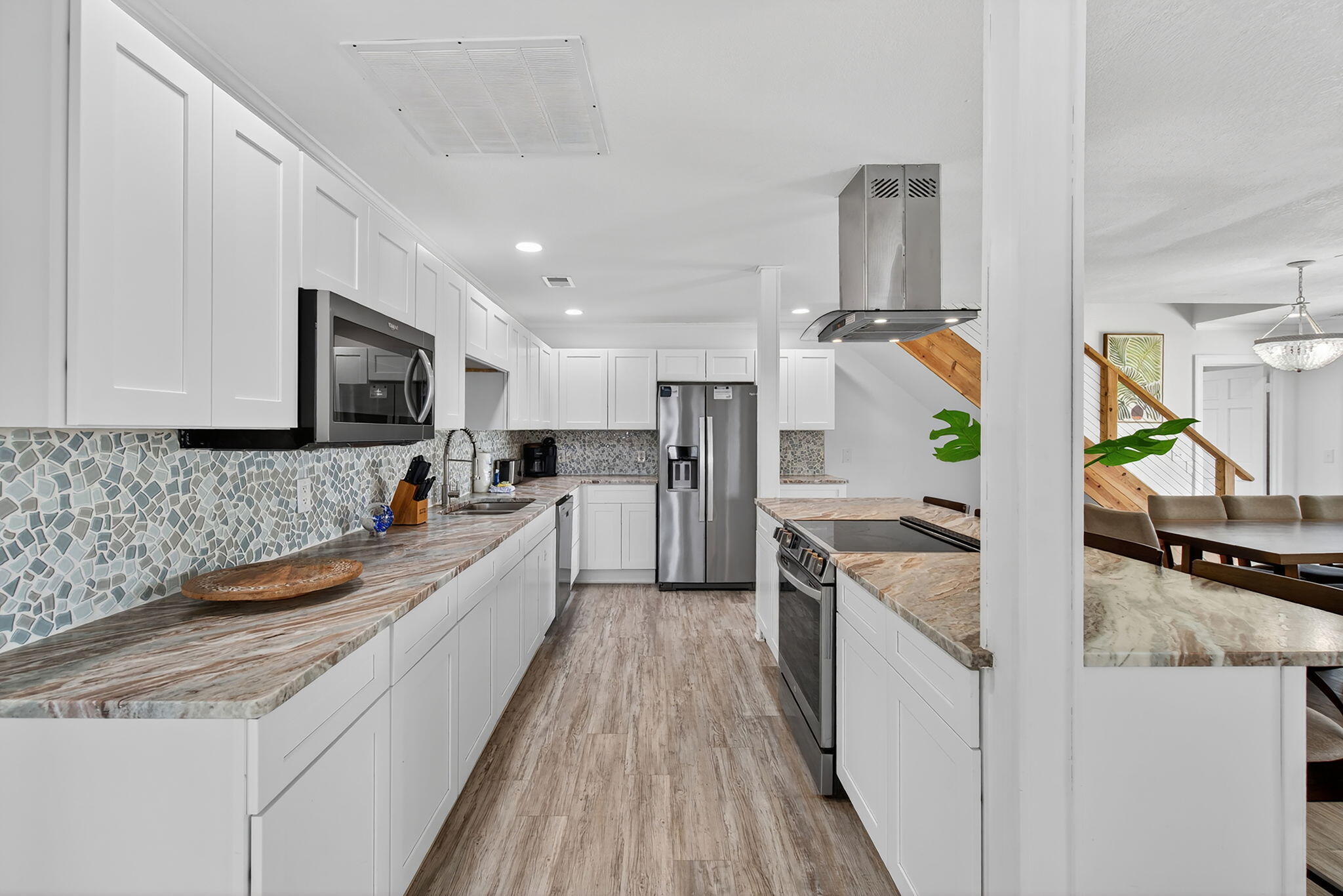 TREASURE ISLAND - Residential