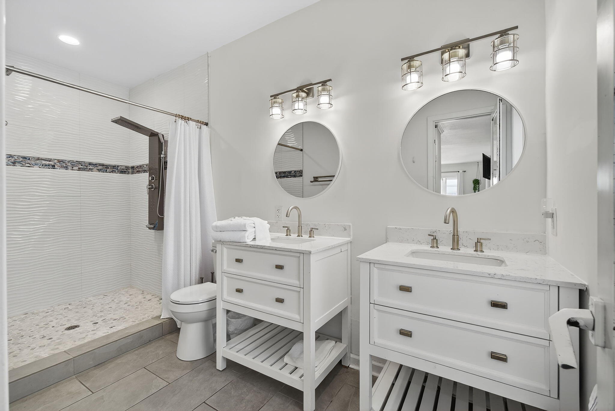 TREASURE ISLAND - Residential