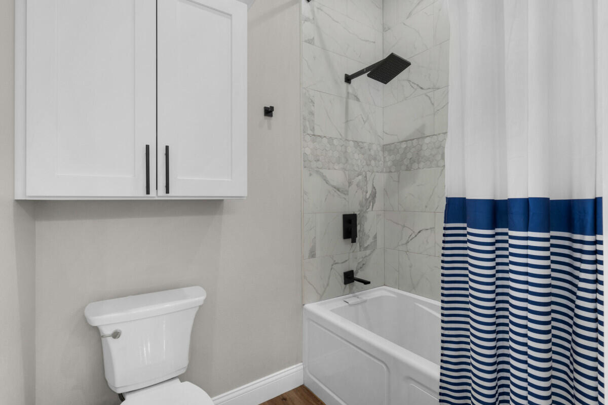 LaGrange Shores - Residential