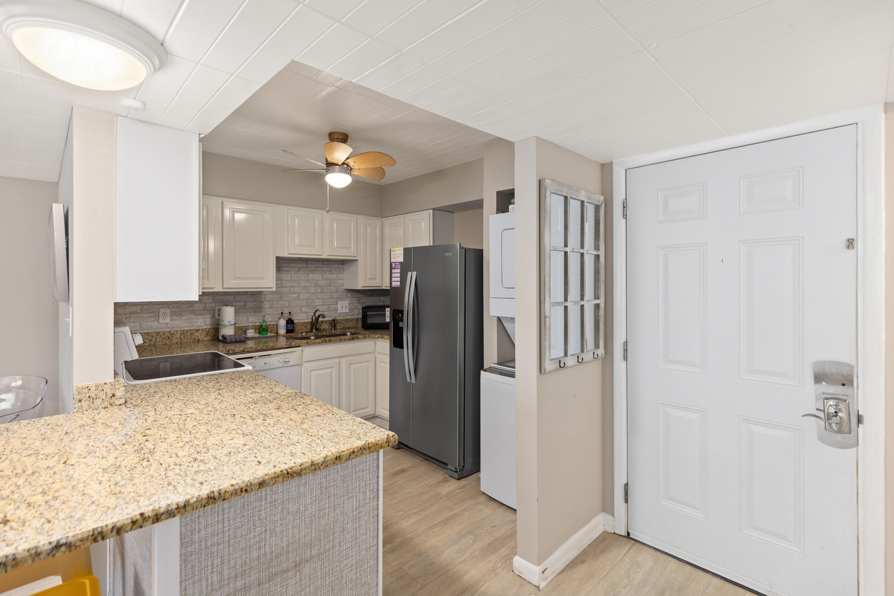 CHATEAU LA MER CONDO - Residential