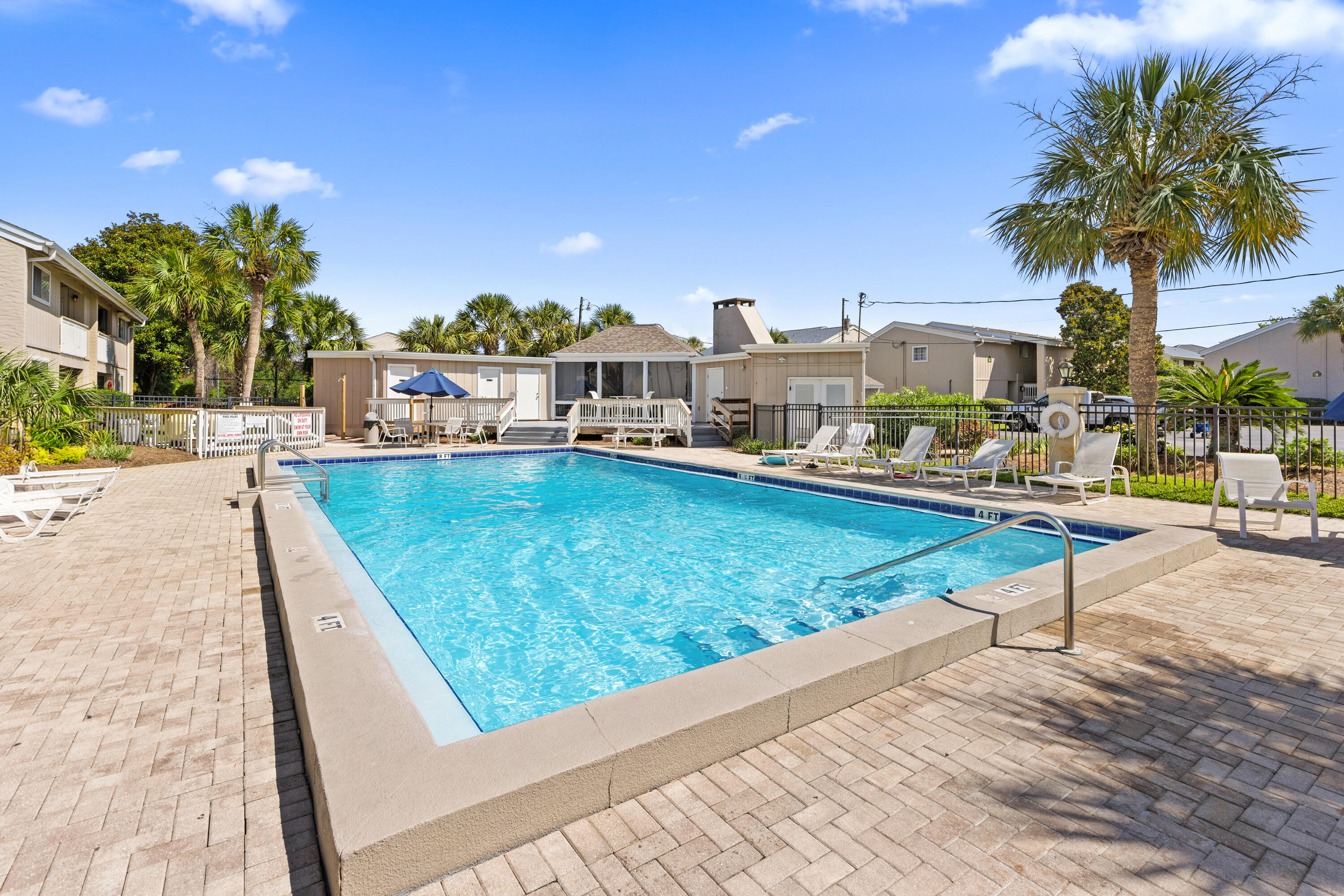 CHATEAU LA MER CONDO - Residential