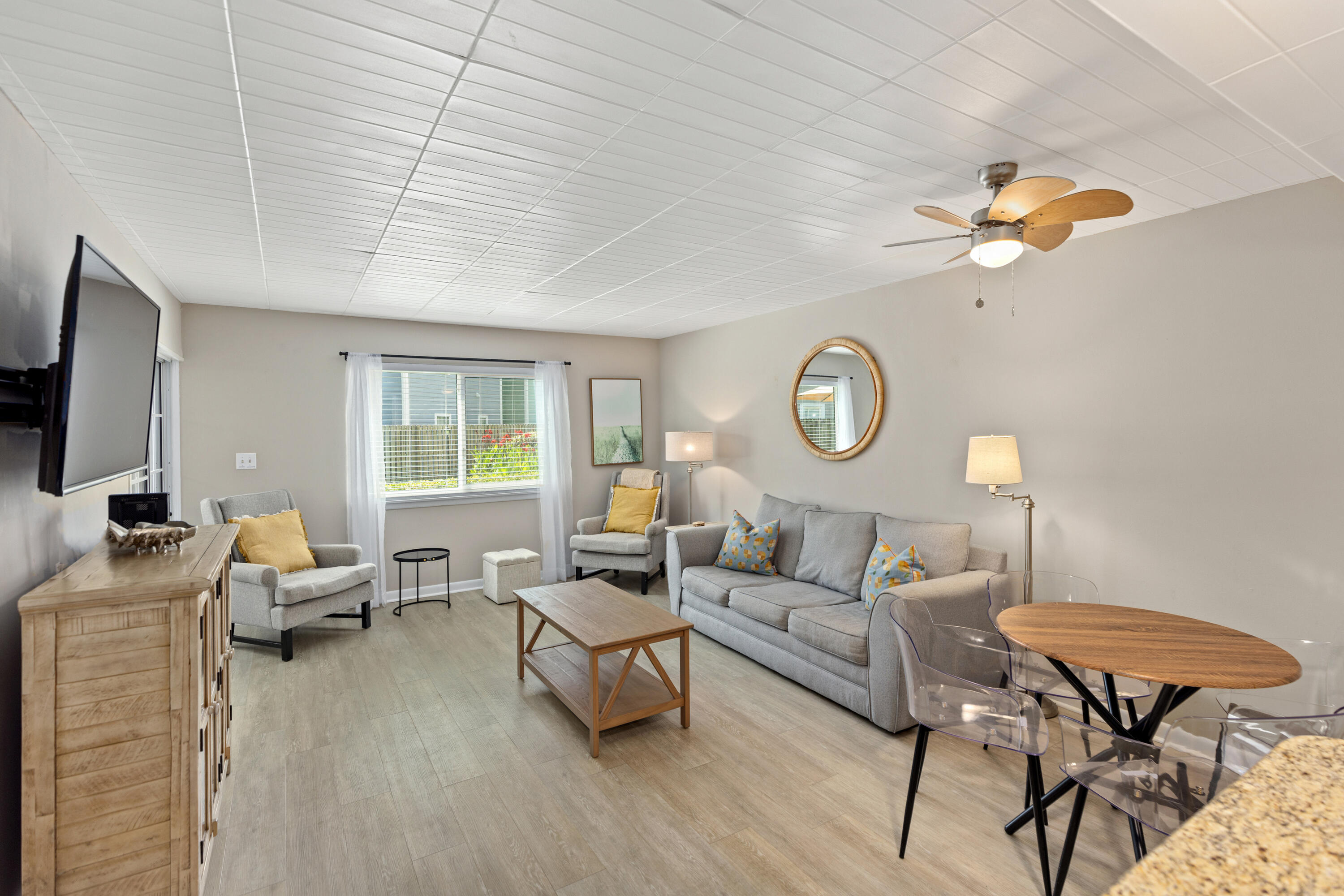 CHATEAU LA MER CONDO - Residential