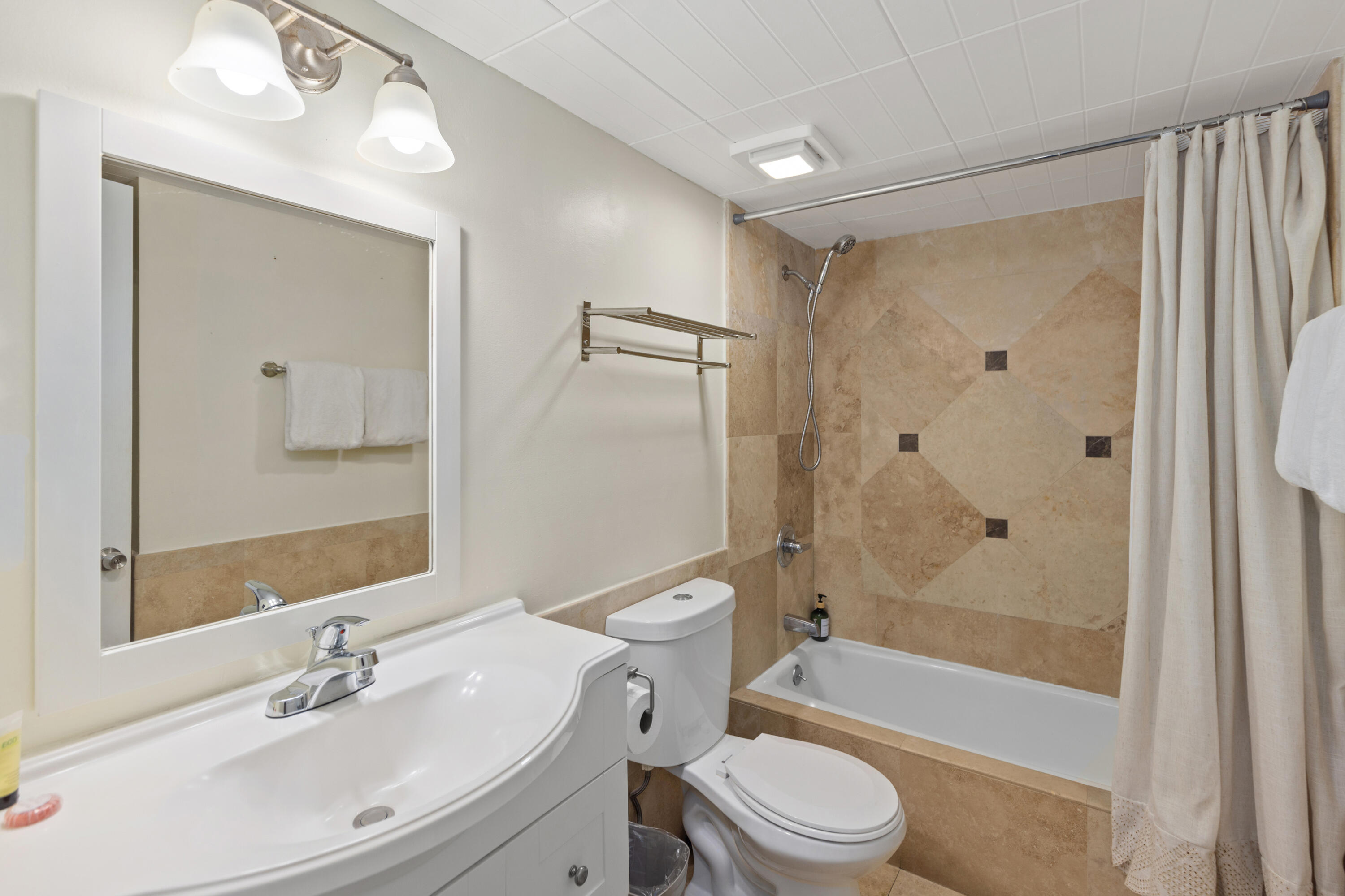 CHATEAU LA MER CONDO - Residential