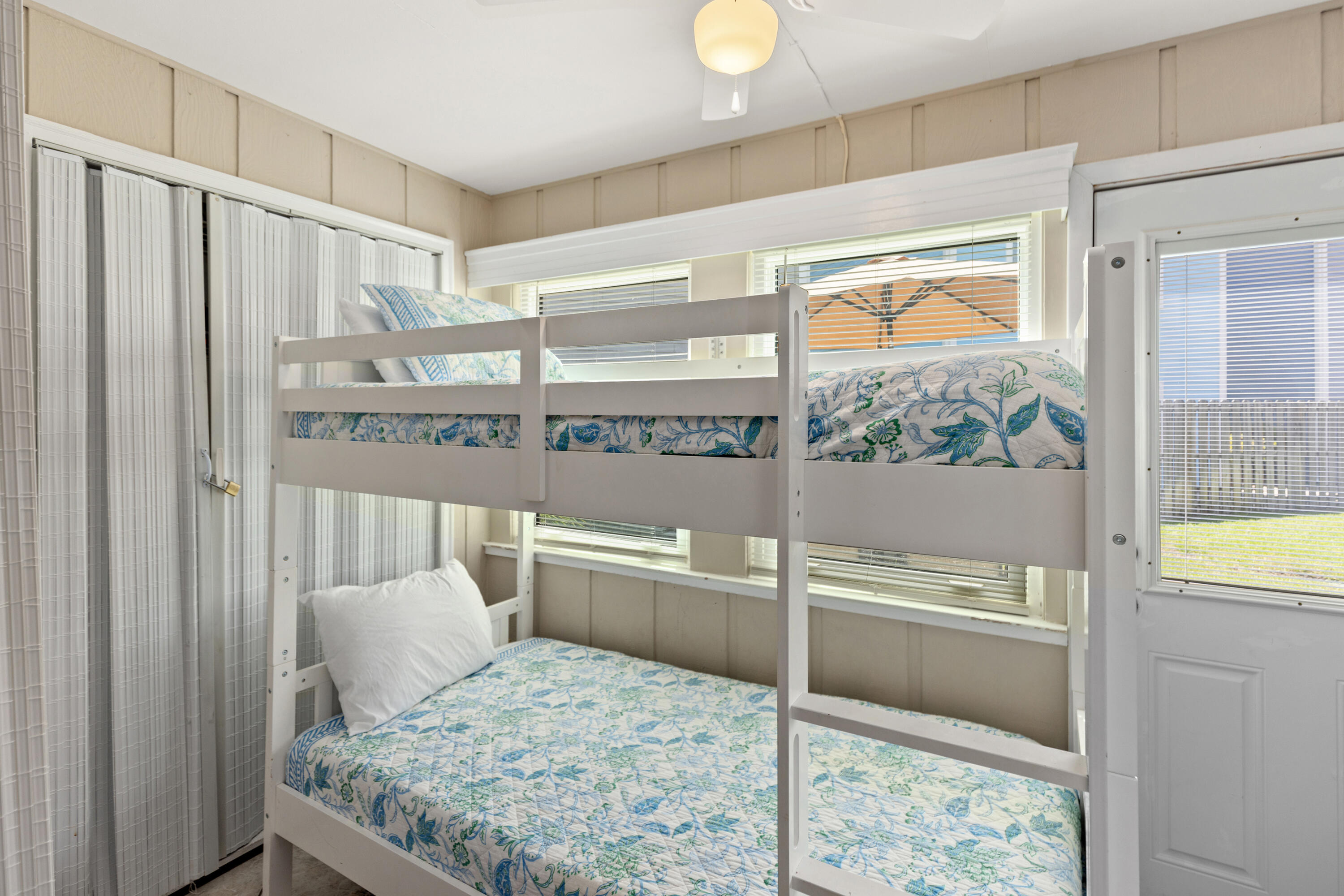 CHATEAU LA MER CONDO - Residential