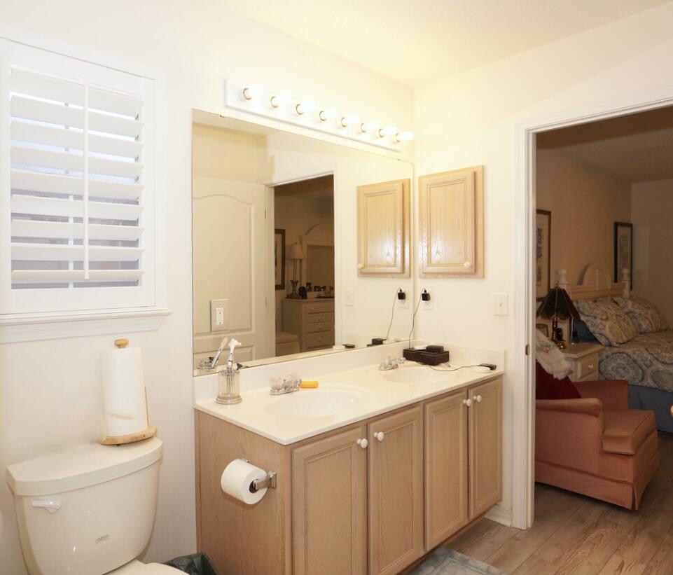 PARADISE RETREAT - Residential