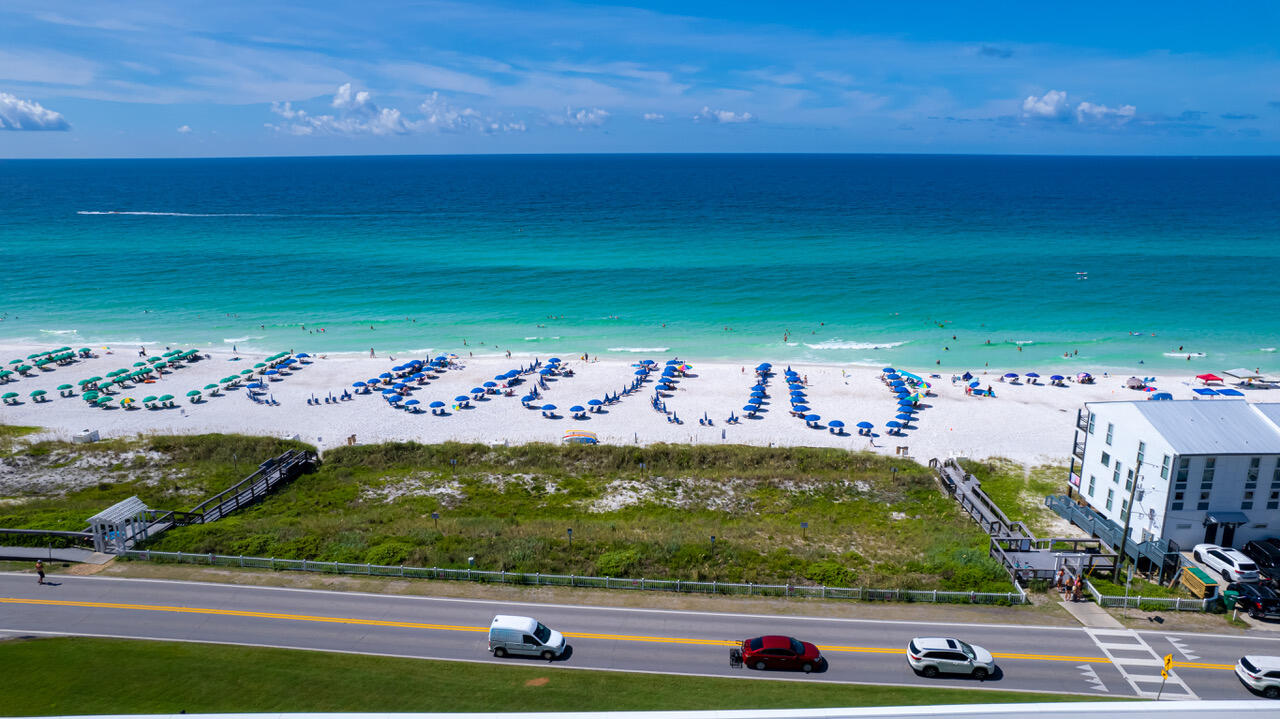 PARADISE RETREAT - Residential