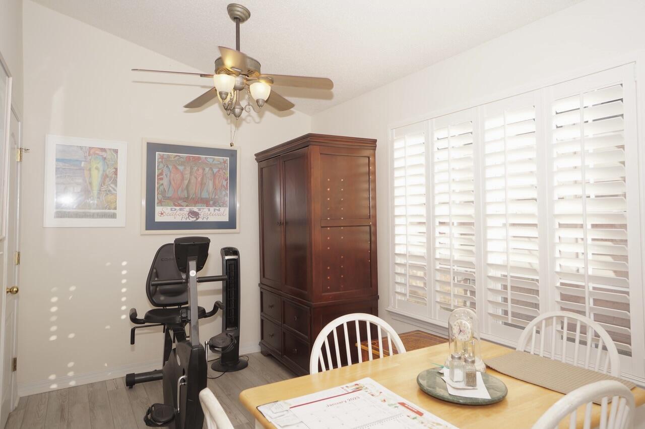 PARADISE RETREAT - Residential