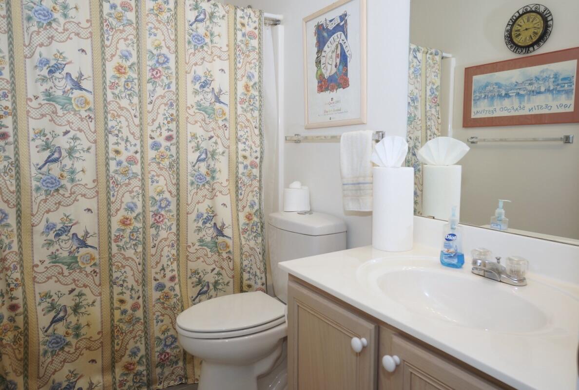 PARADISE RETREAT - Residential