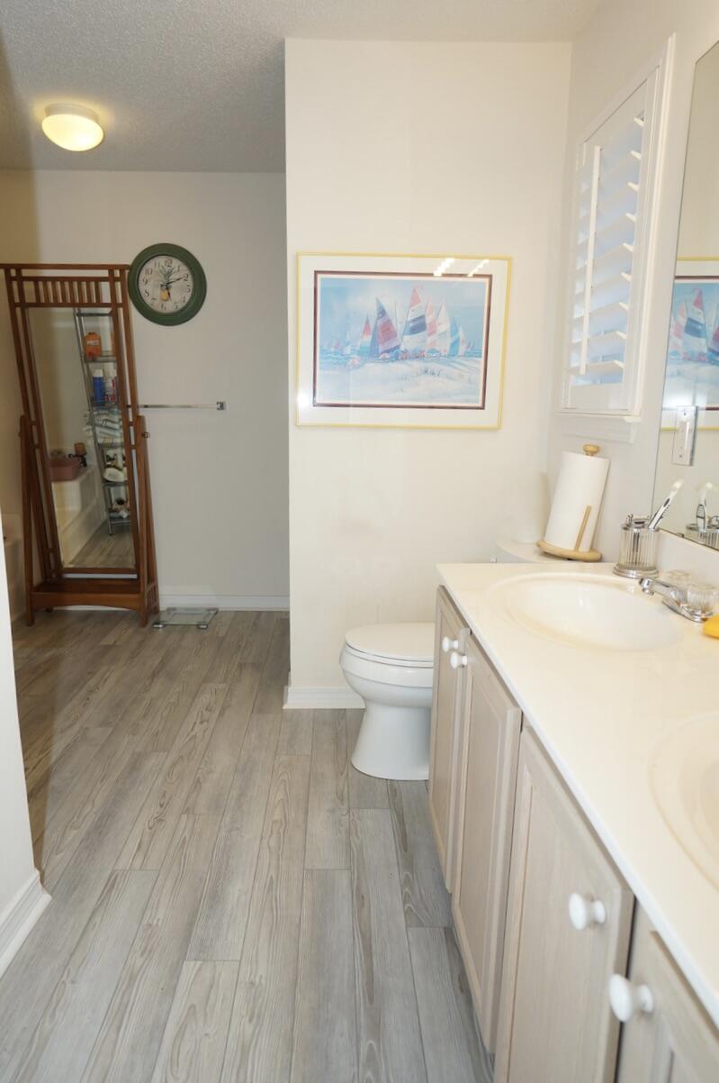 PARADISE RETREAT - Residential