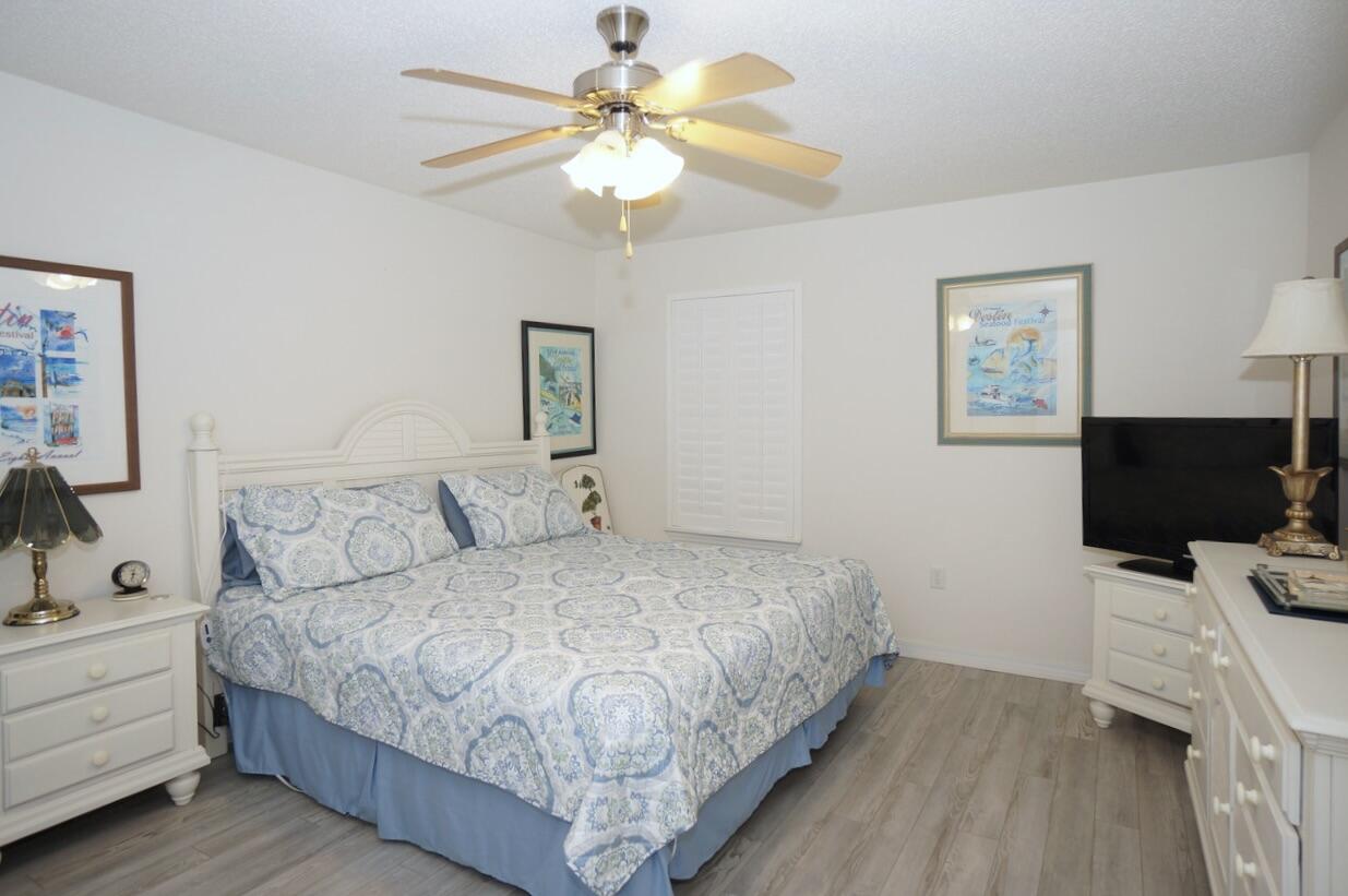 PARADISE RETREAT - Residential