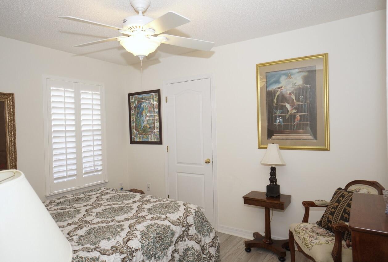 PARADISE RETREAT - Residential