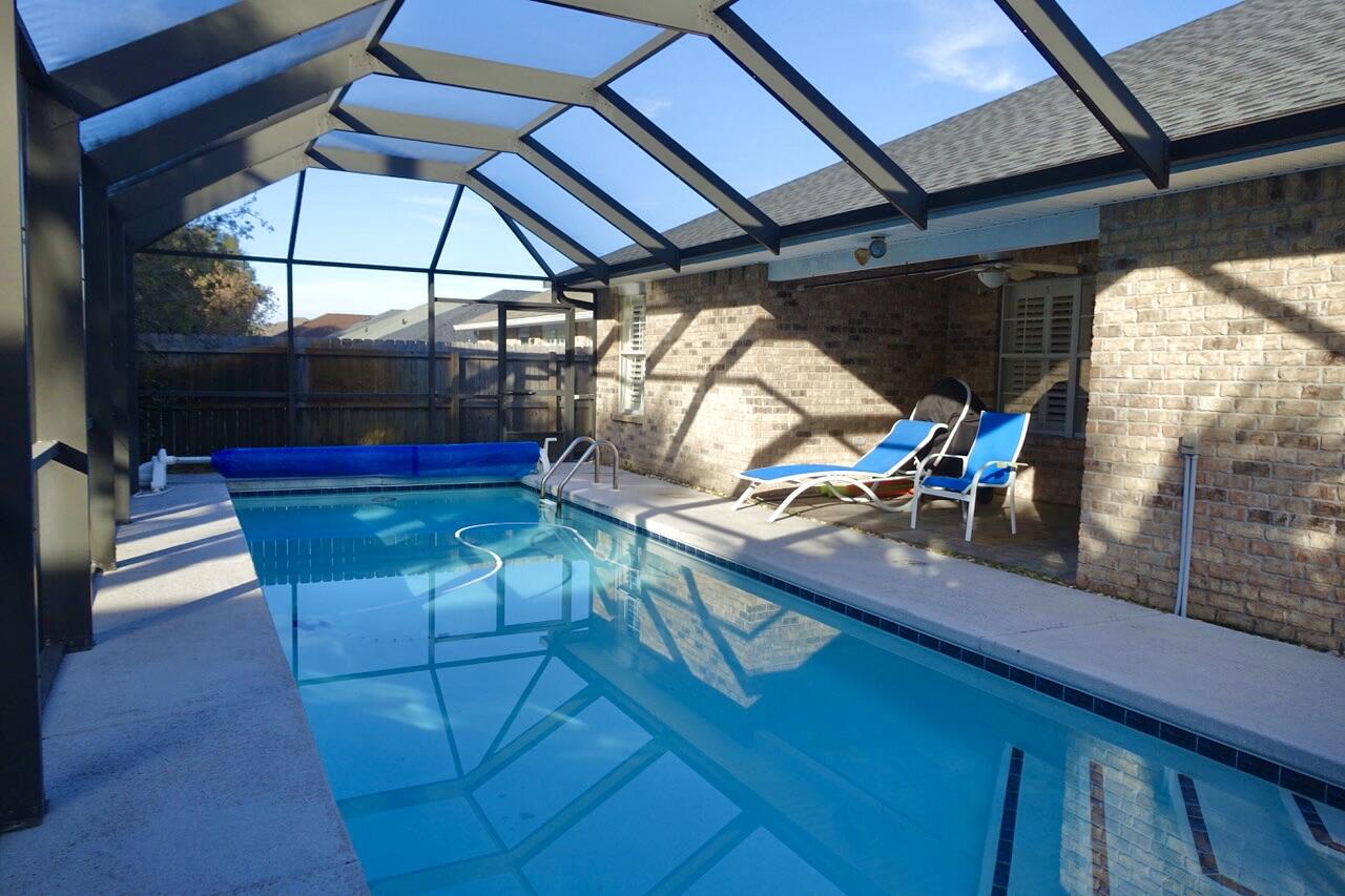 PARADISE RETREAT - Residential