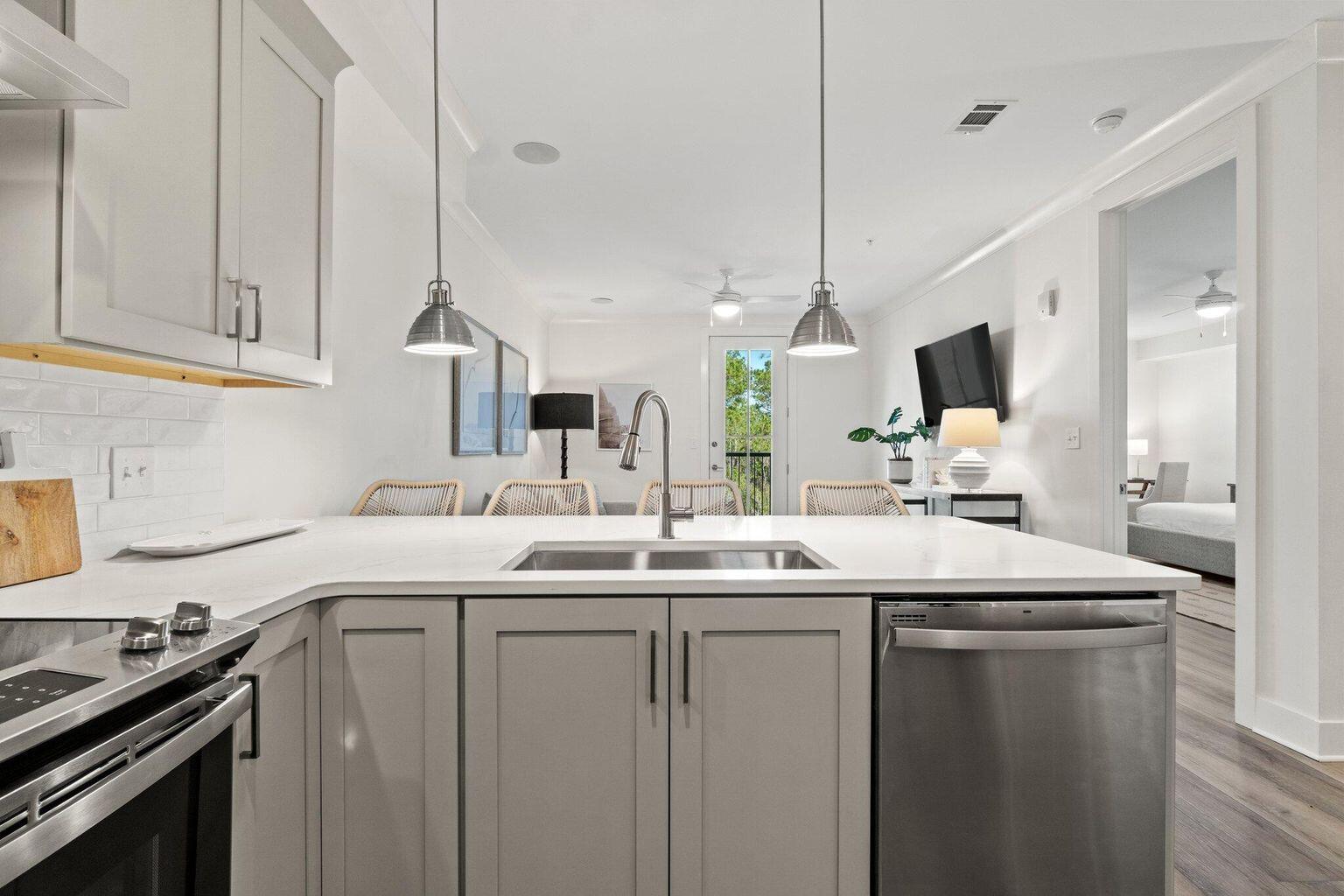 179 S County Hwy 393 335