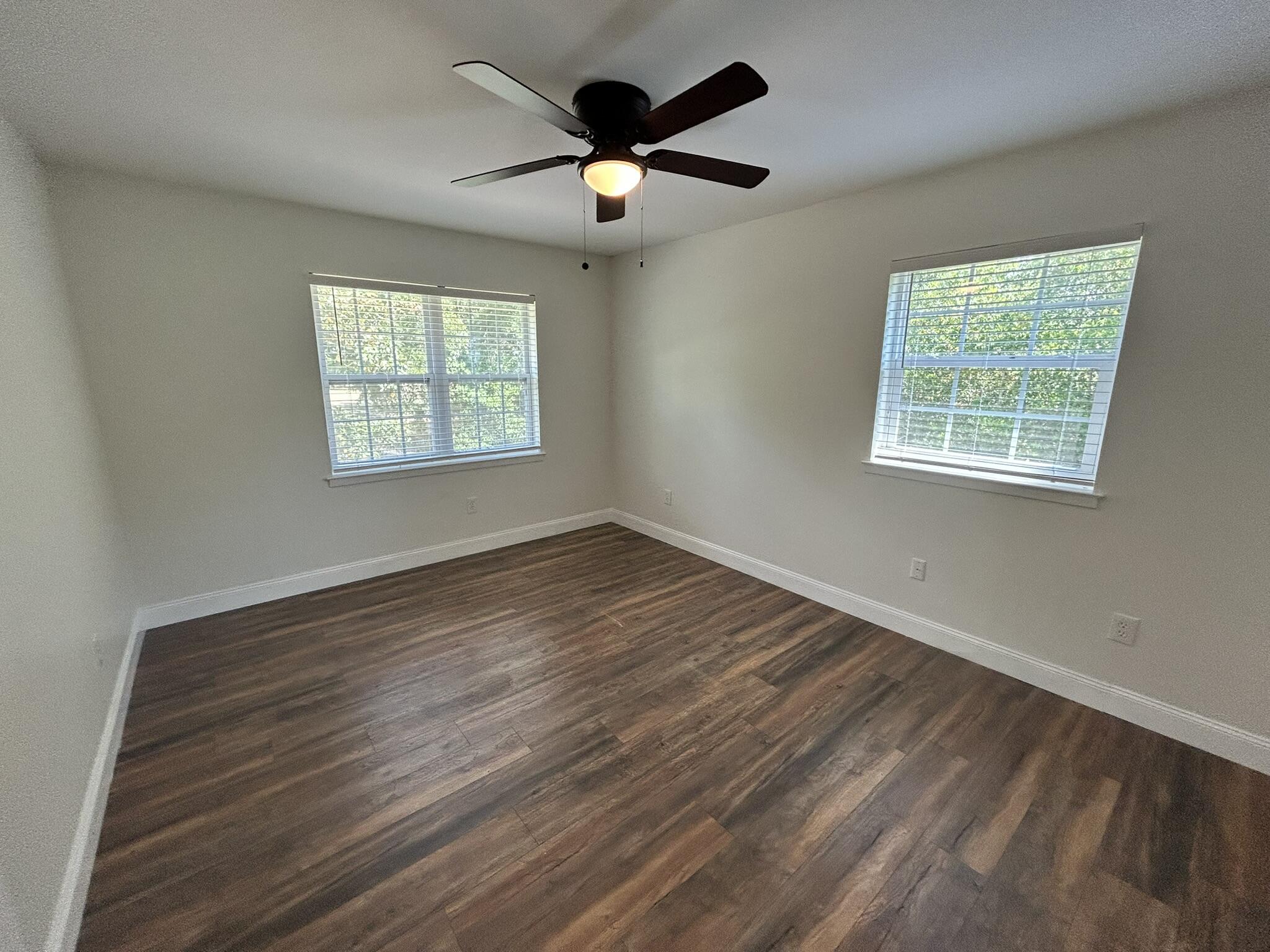 COUNTRY CLUB CONDO - Residential Lease