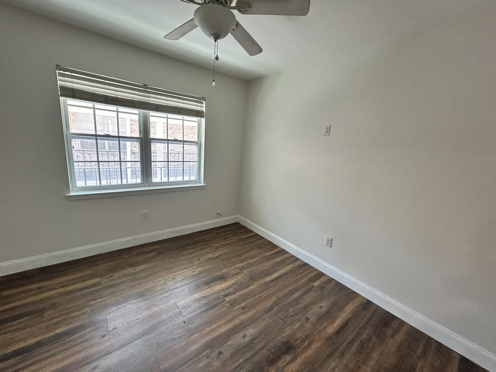 COUNTRY CLUB CONDO - Residential Lease