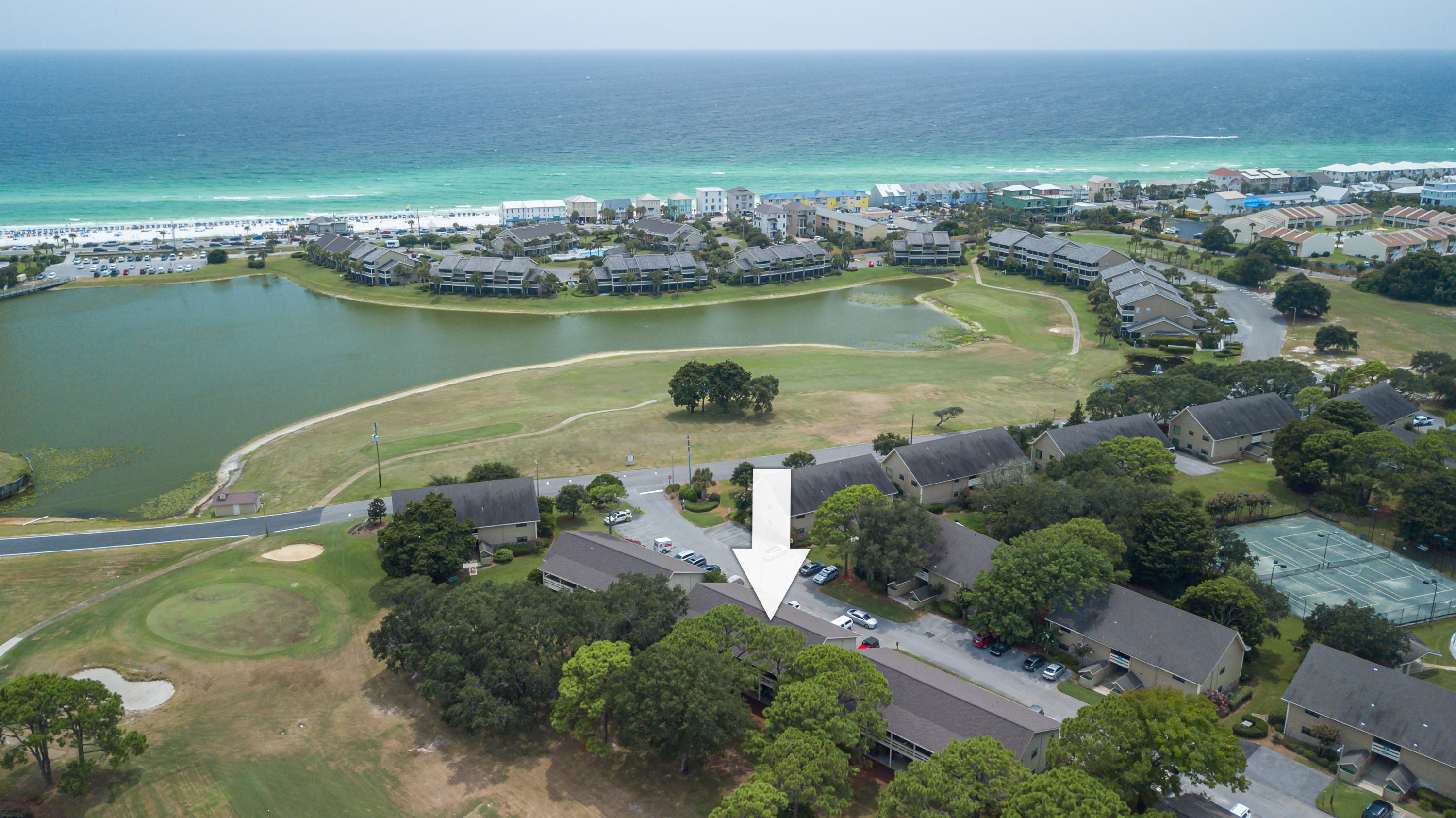 SEASCAPE CONDO FAIRWAYS AT - Residential