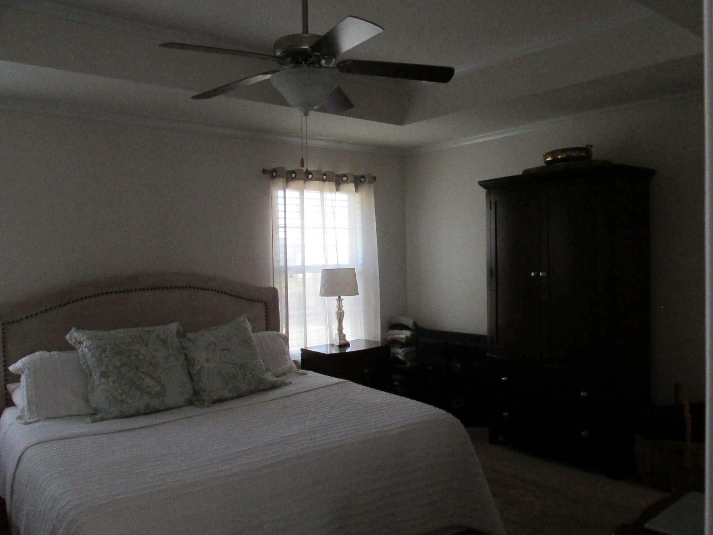 EAGLE BAY - Residential Lease