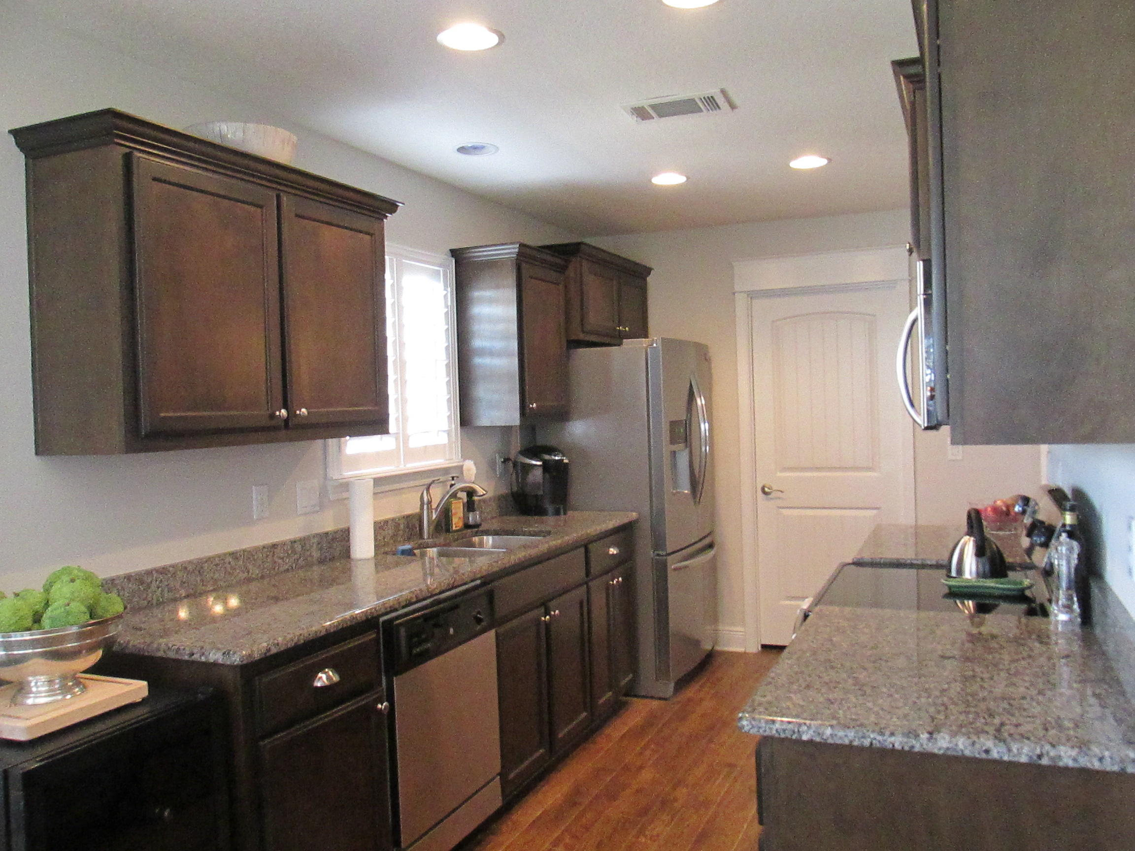 EAGLE BAY - Residential Lease