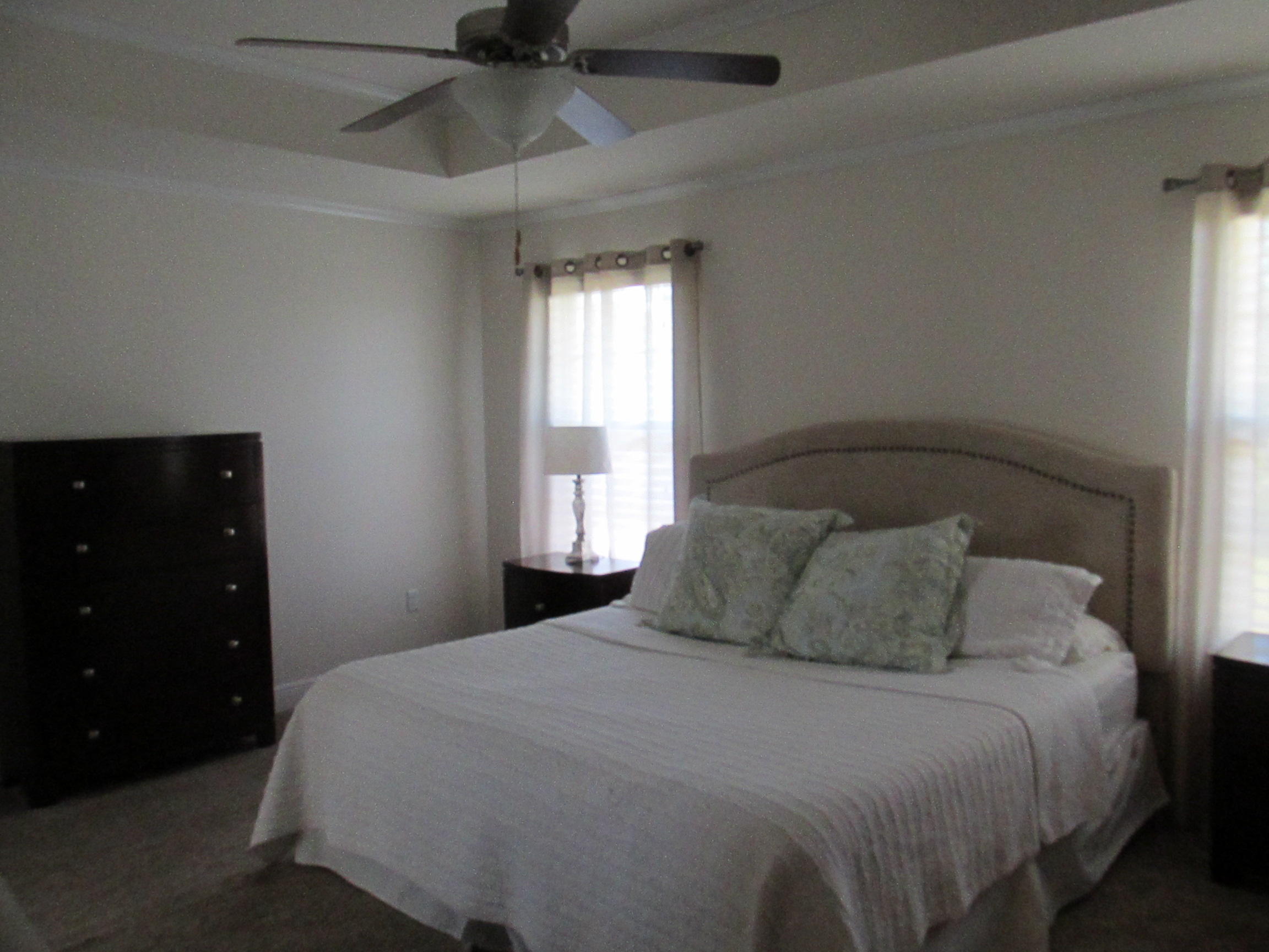 EAGLE BAY - Residential Lease