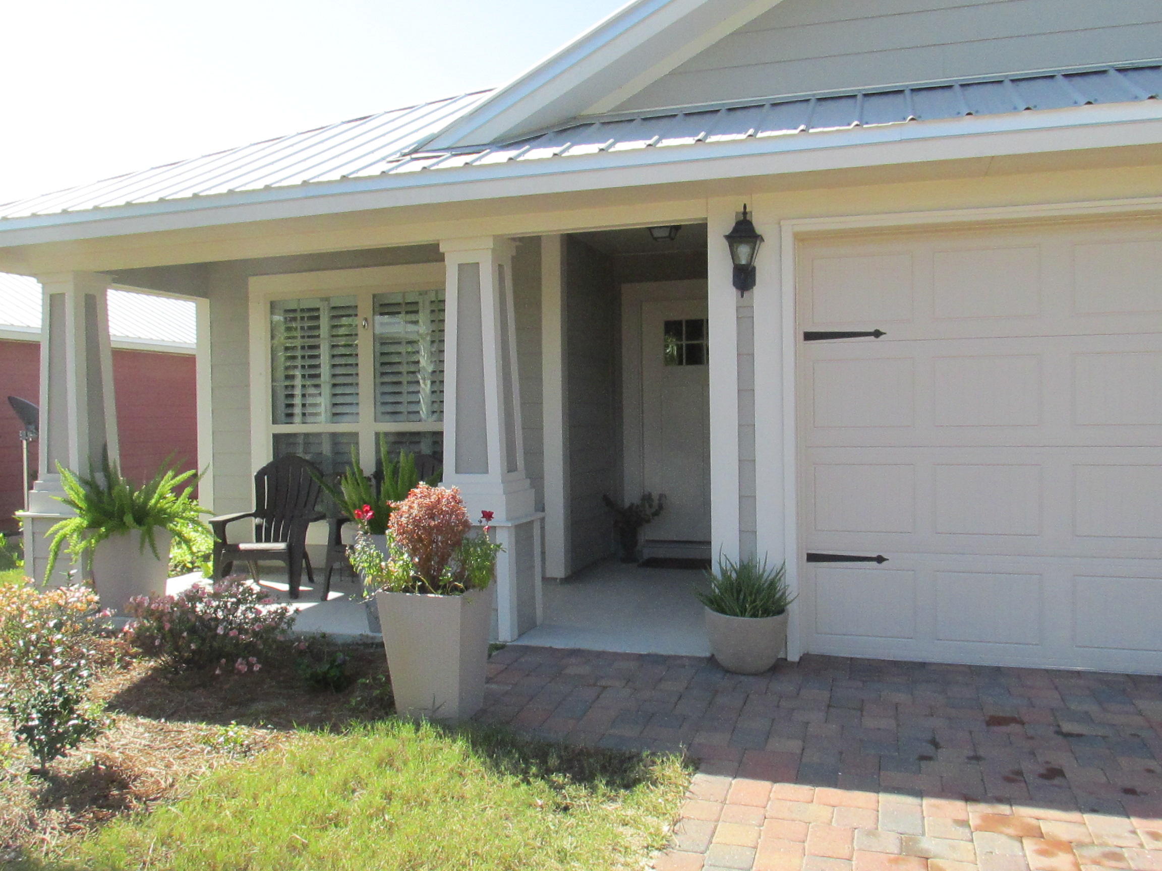 EAGLE BAY - Residential Lease