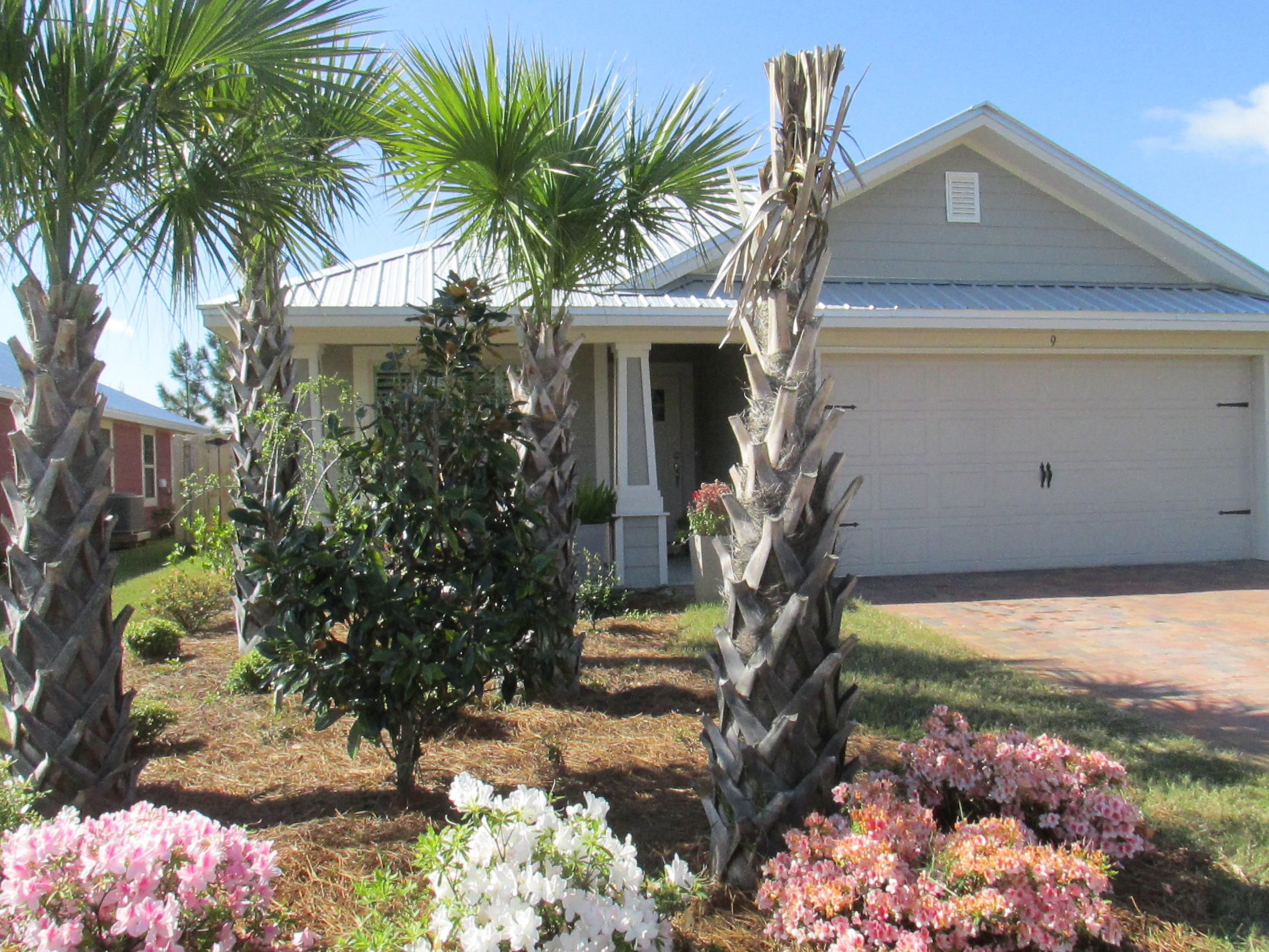 EAGLE BAY - Residential Lease