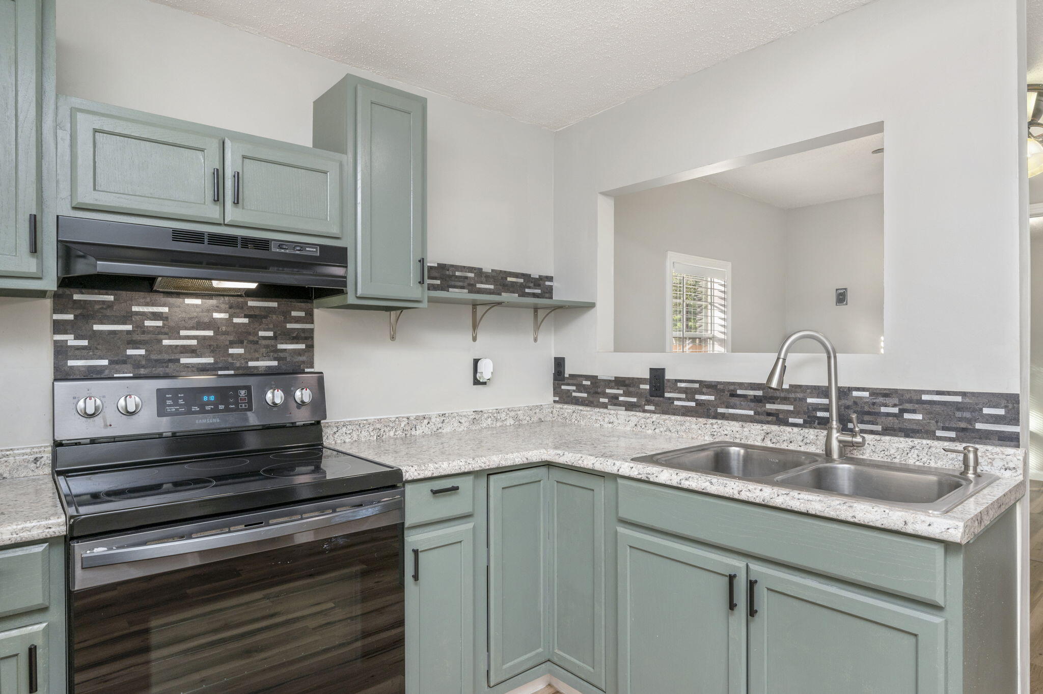 OAKWOOD HILLS UNIT 3 - Residential