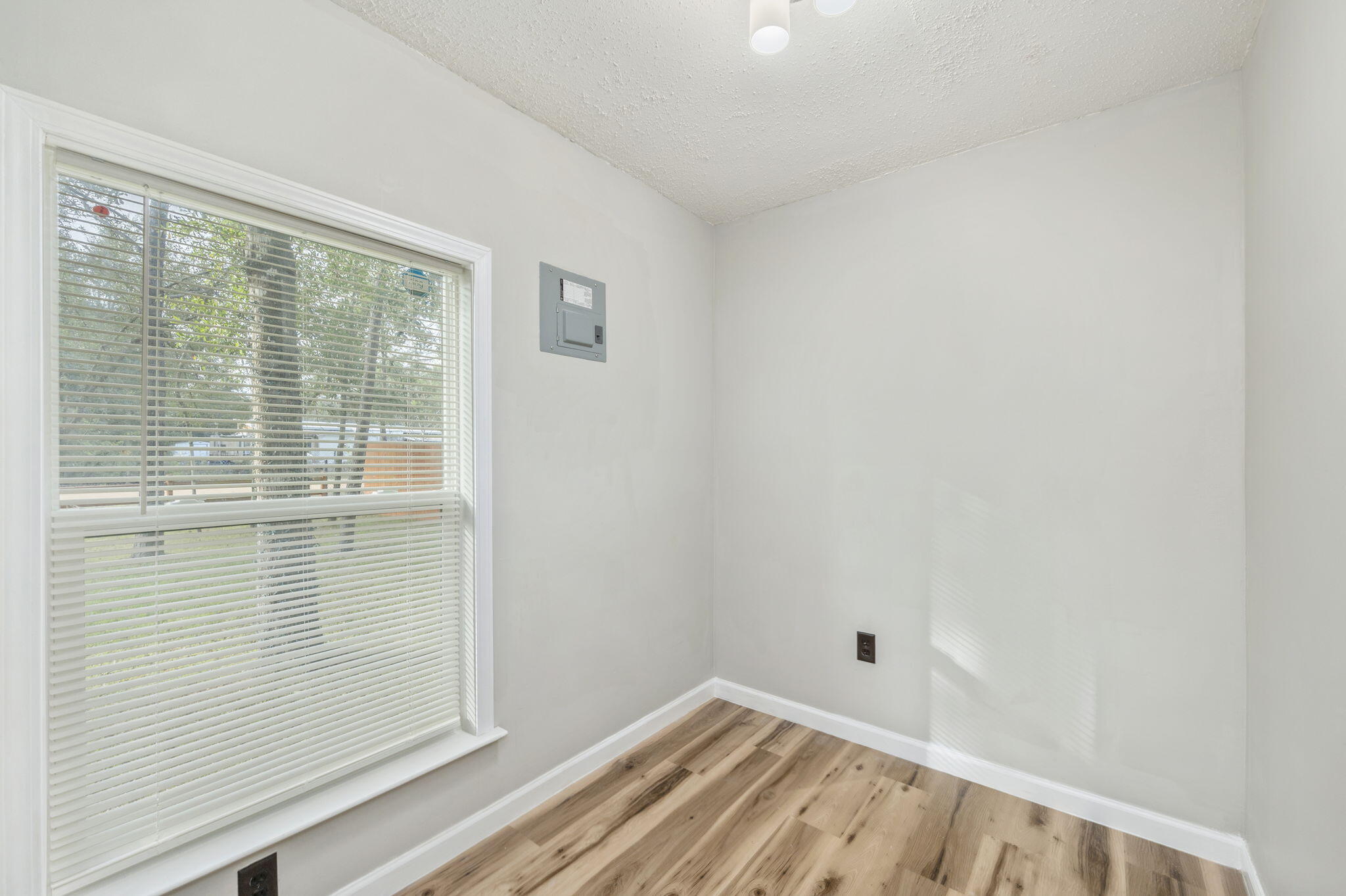 OAKWOOD HILLS UNIT 3 - Residential