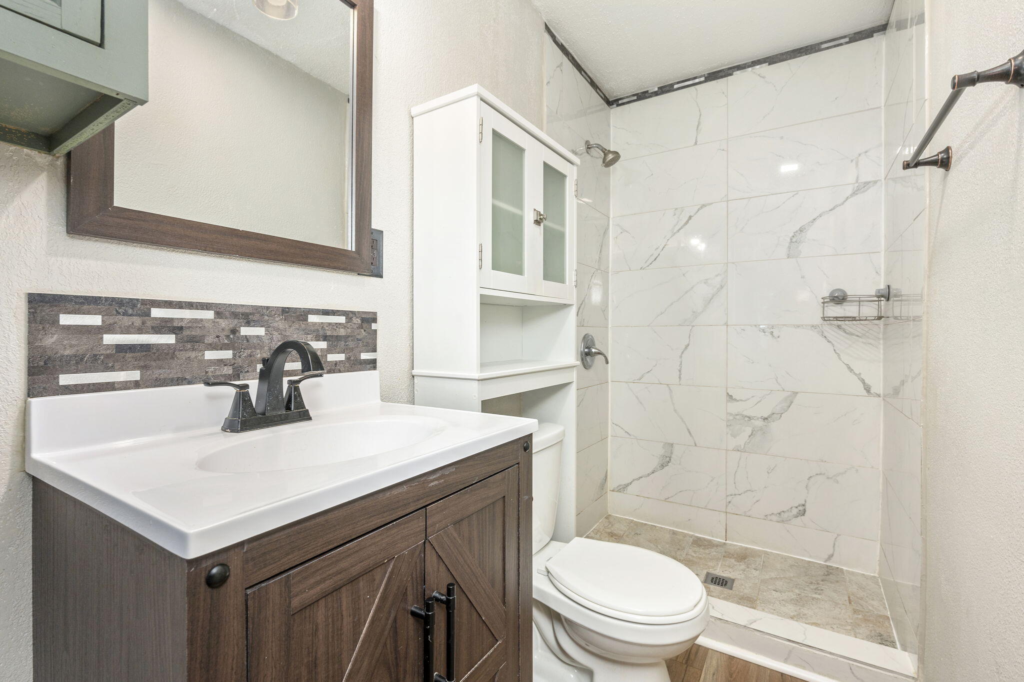 OAKWOOD HILLS UNIT 3 - Residential