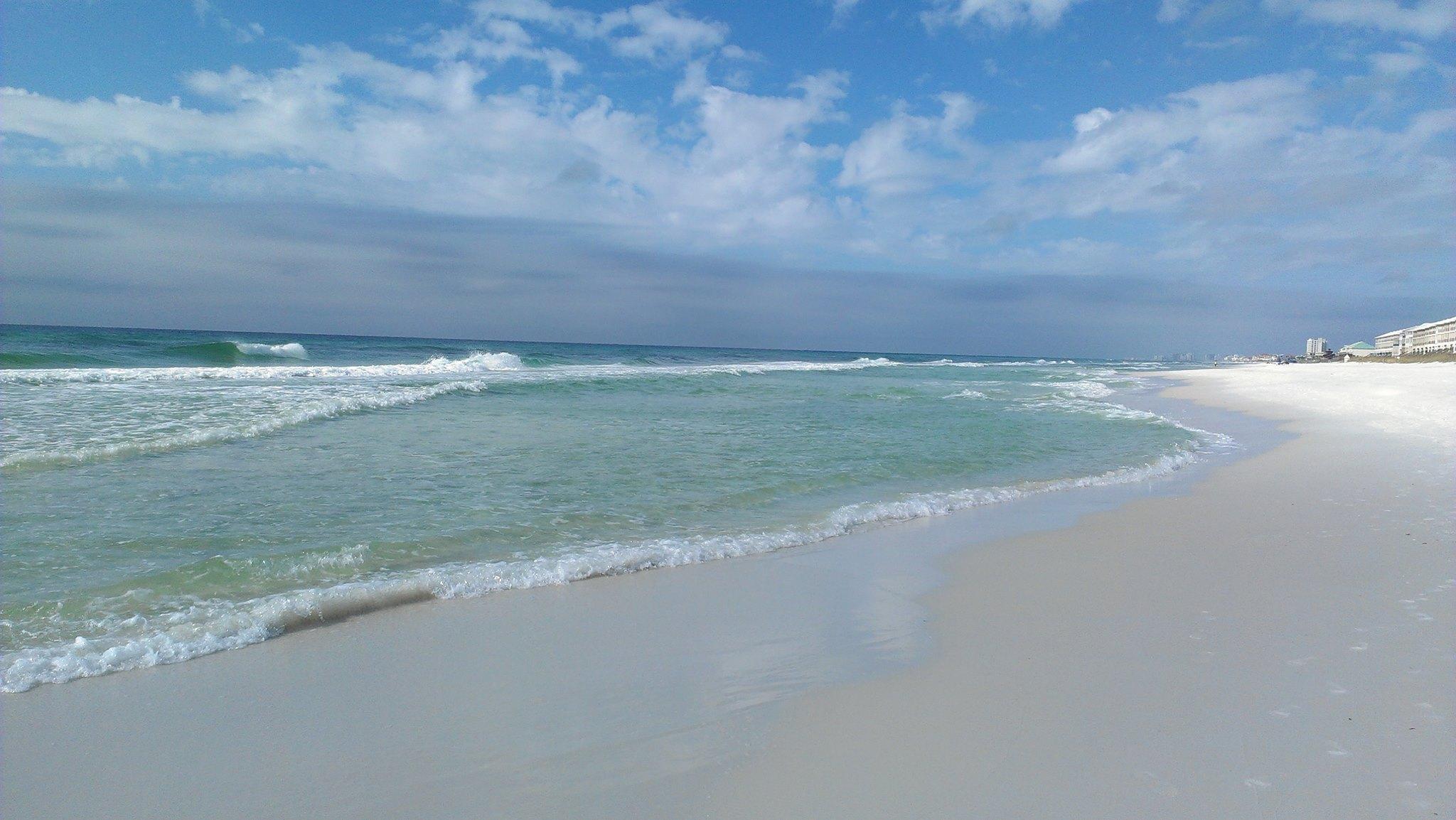 AVALON BEACH ESTATES - Residential