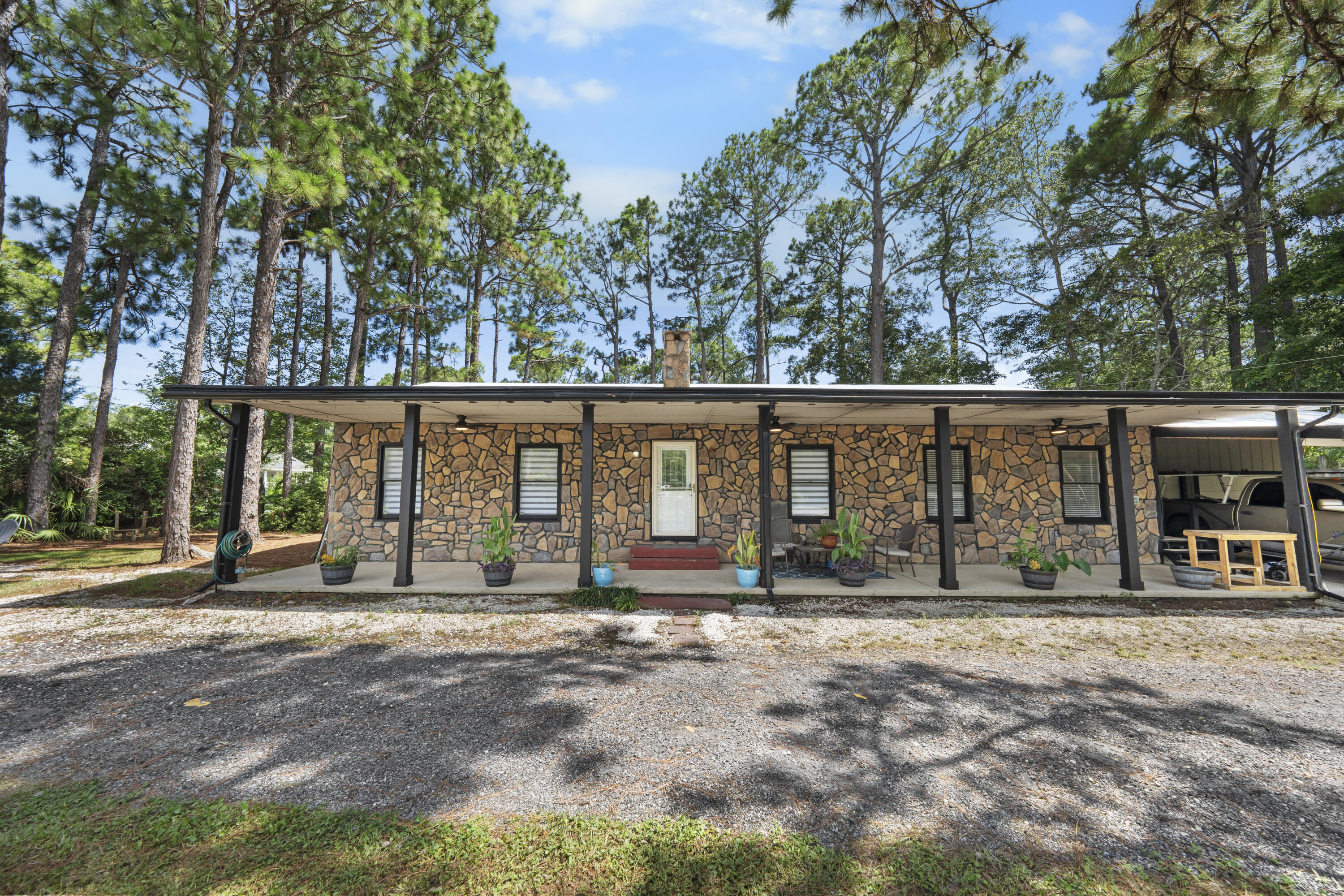 TOWN OF SANTA ROSA - Residential