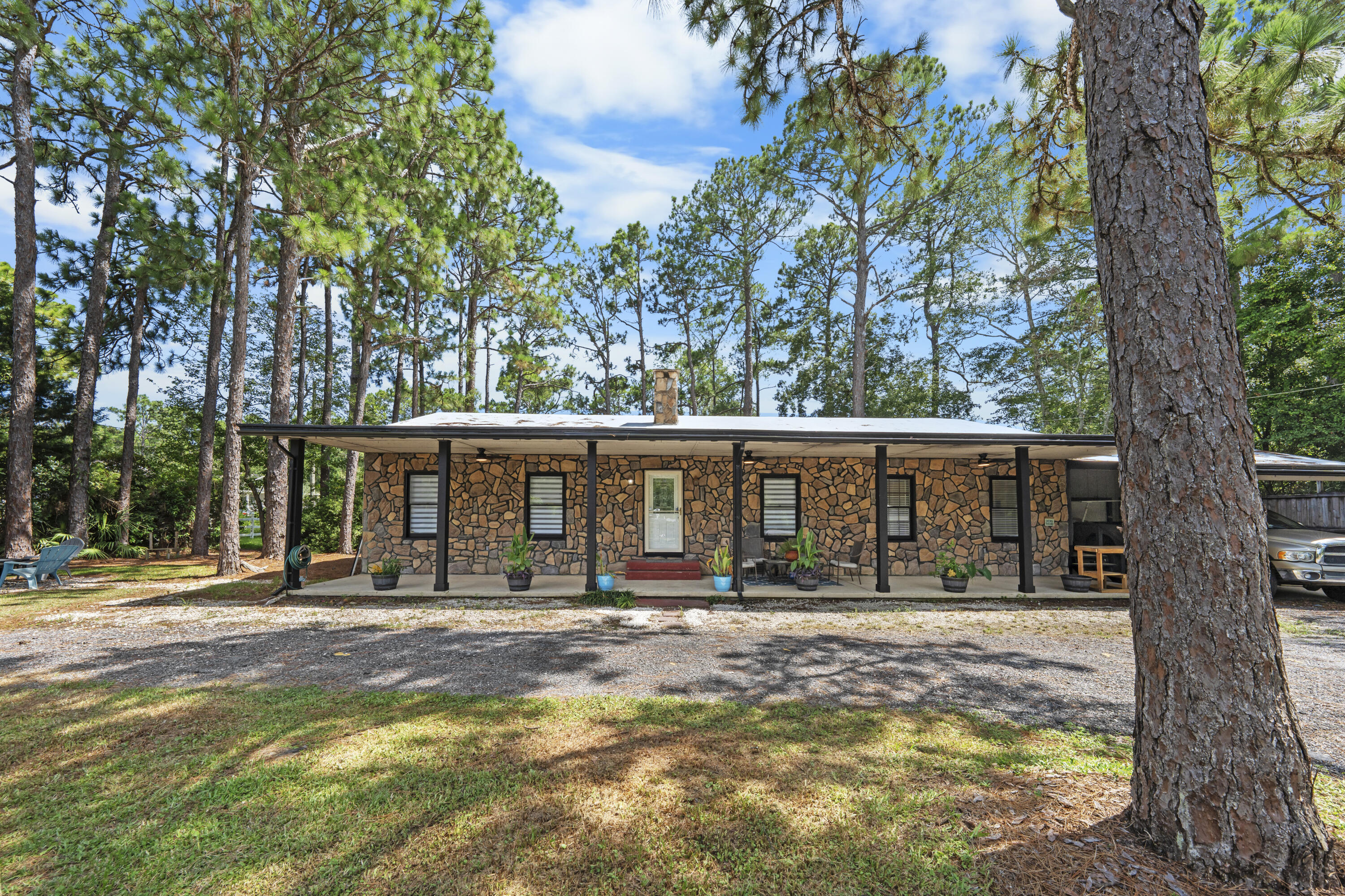 TOWN OF SANTA ROSA - Residential