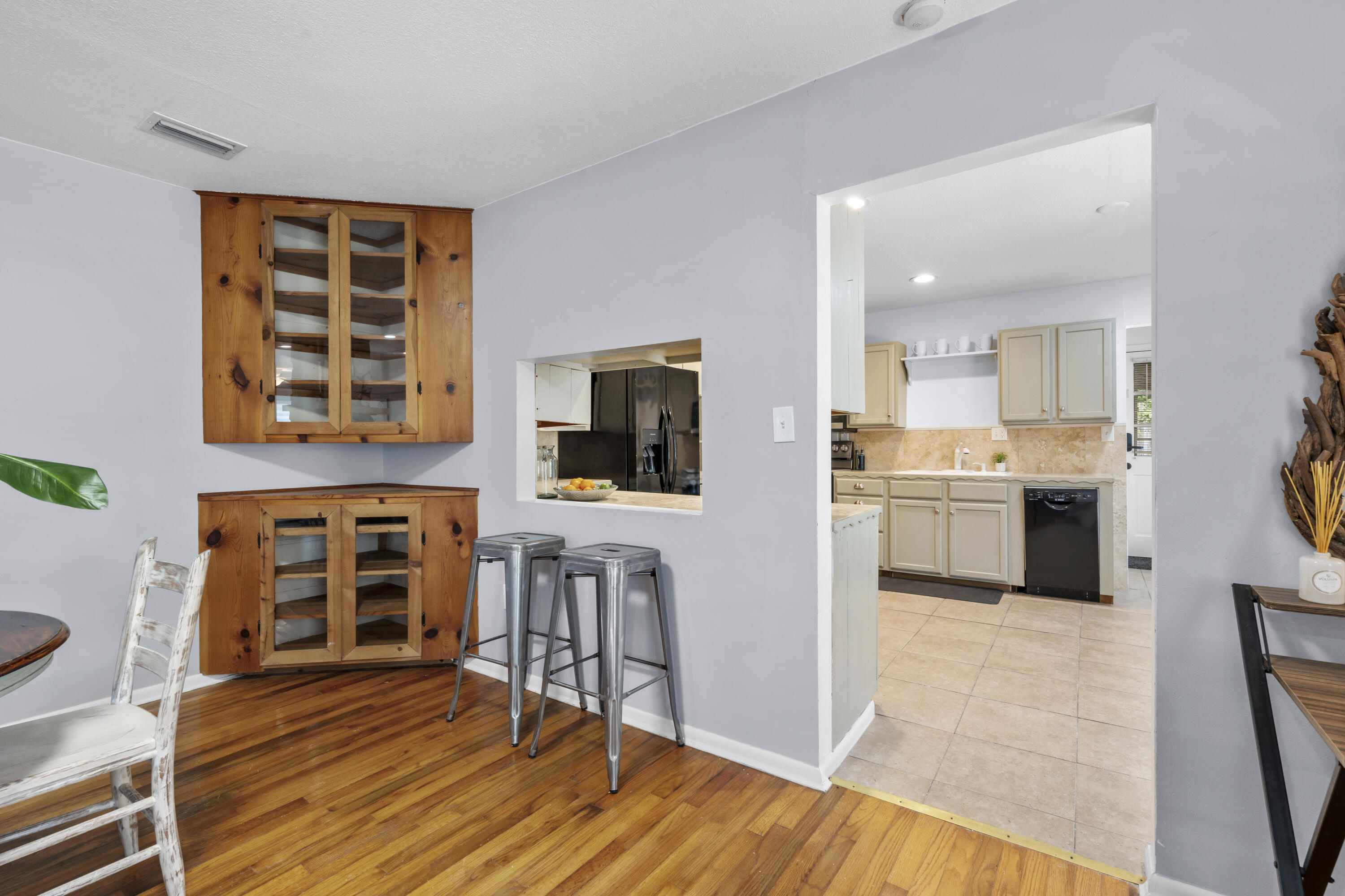 TOWN OF SANTA ROSA - Residential